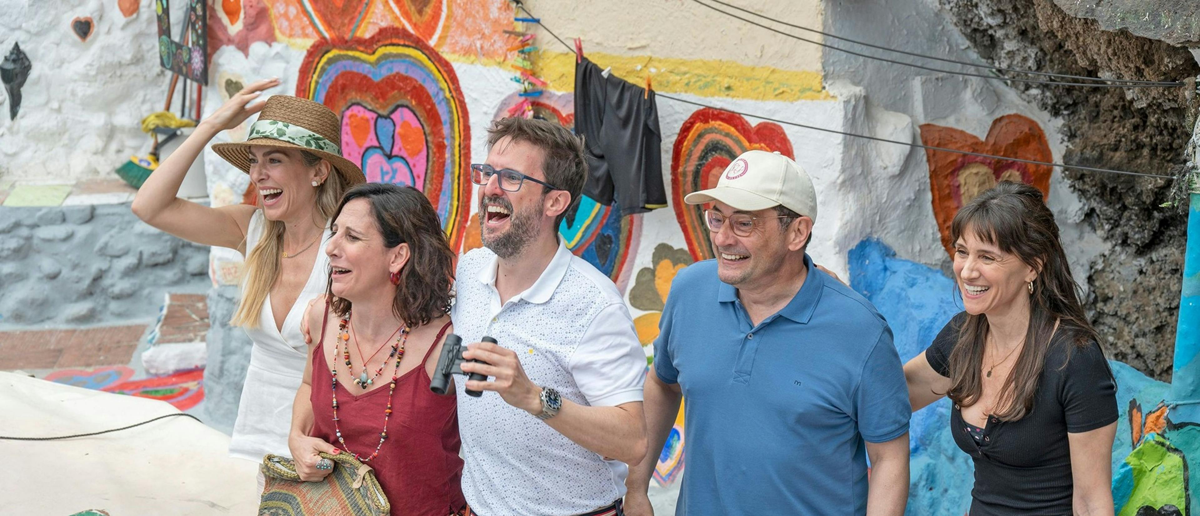 Kira Miró, Malena Alterio, Julián López, Jordi Sánchez y María Botto en una imagen promocional de 'Odio el verano'