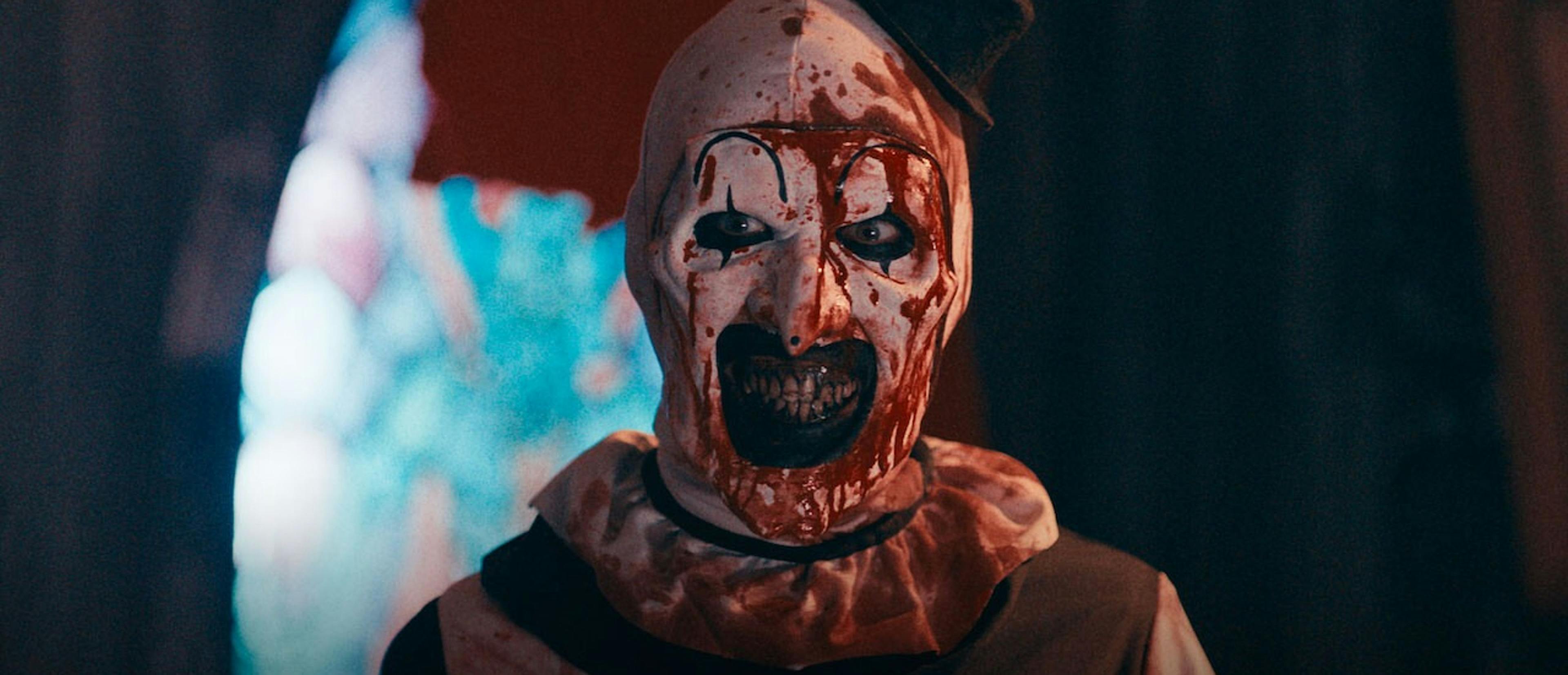 Fotograma de 'Terrifier 2', dirigida por Damien Leone y producida por ScreamBox y 'BloodyDisgusting'