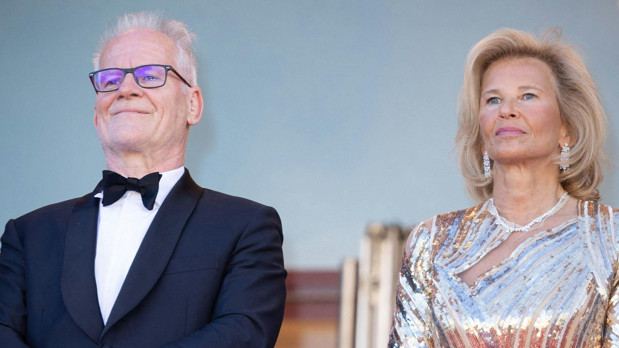 Thierry Frémaux e Iris Knobloch, director artístico y presidenta del Festival de Cannes, durante una alfombra roja de la edición 2024