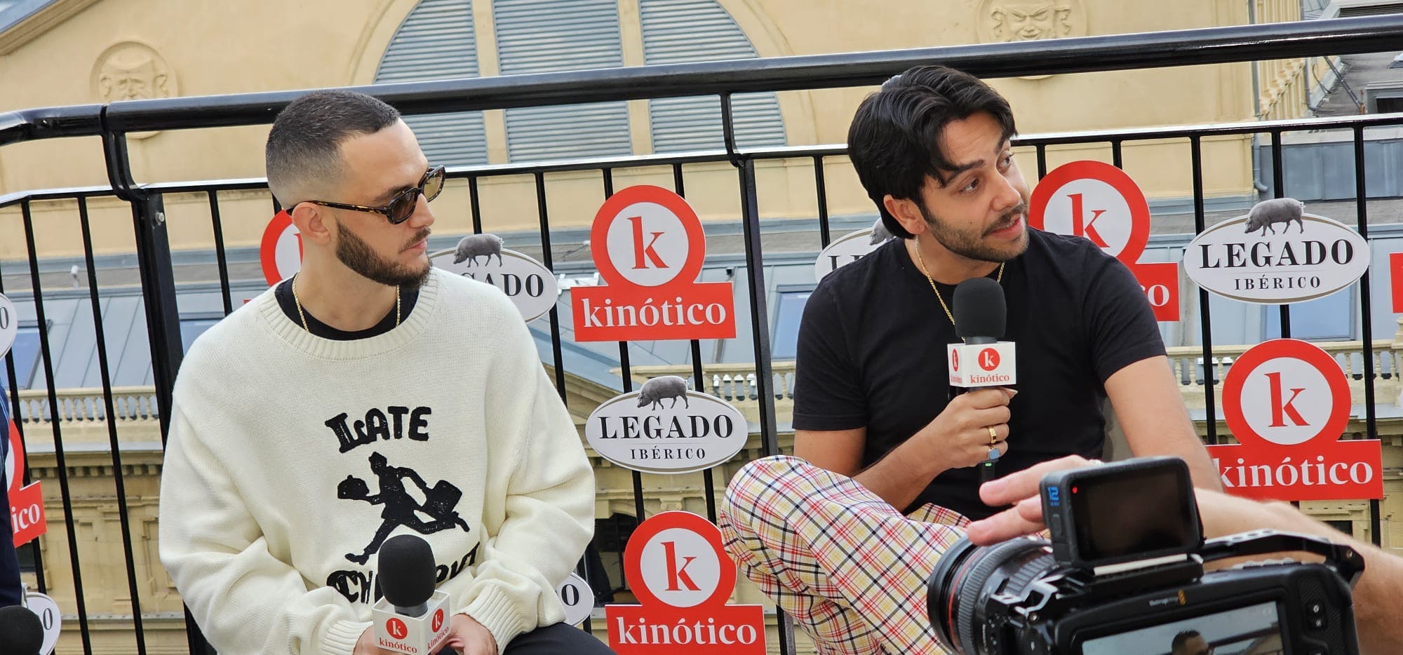 Antón Álvarez (C. Tangana) y Yerai Cortés, director y protagonista de 'La guitarra flamenca de Yerai Cortés'