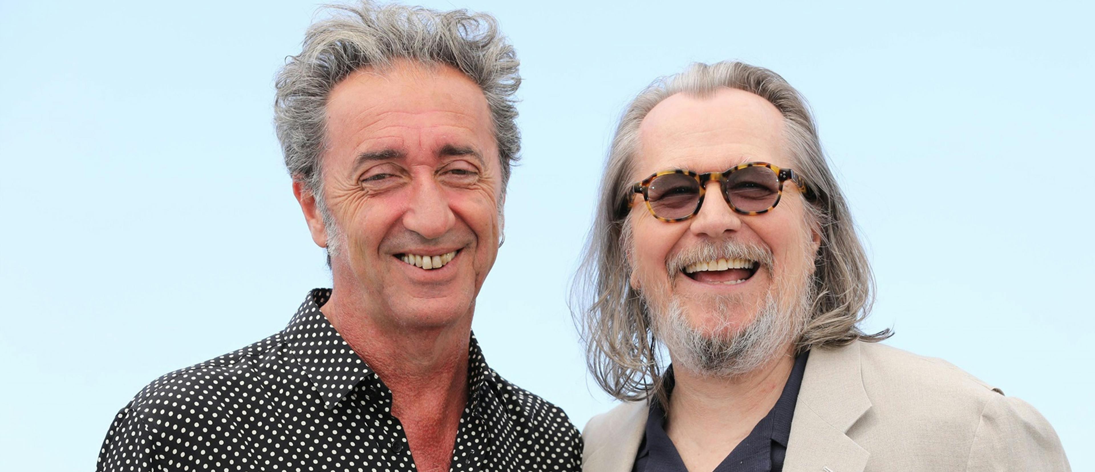 Paolo Sorrentino y Gary Oldman en el photocall de 'Parthenope' en Cannes 2024