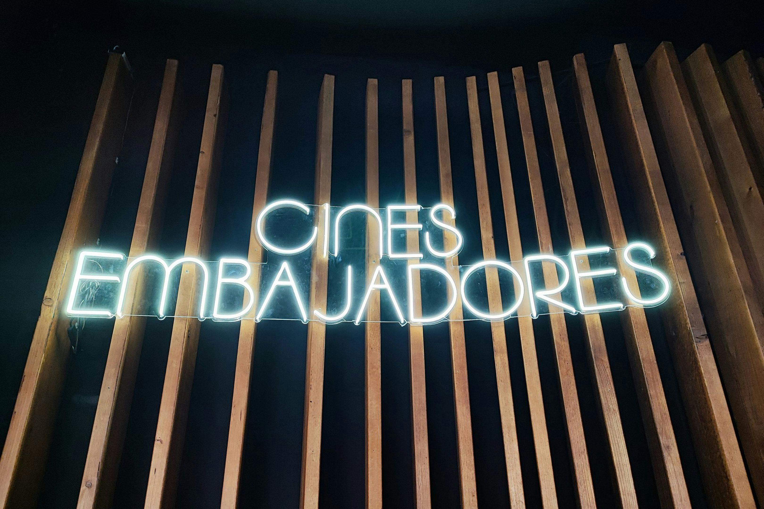 Los Cines Embajadores, en el barrio madrileño del mismo nombre