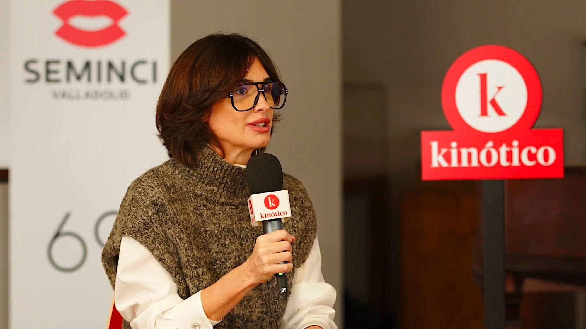 Paz Vega visita el set de Kinótico en la Seminci para presentar 'Rita', su debut como directora