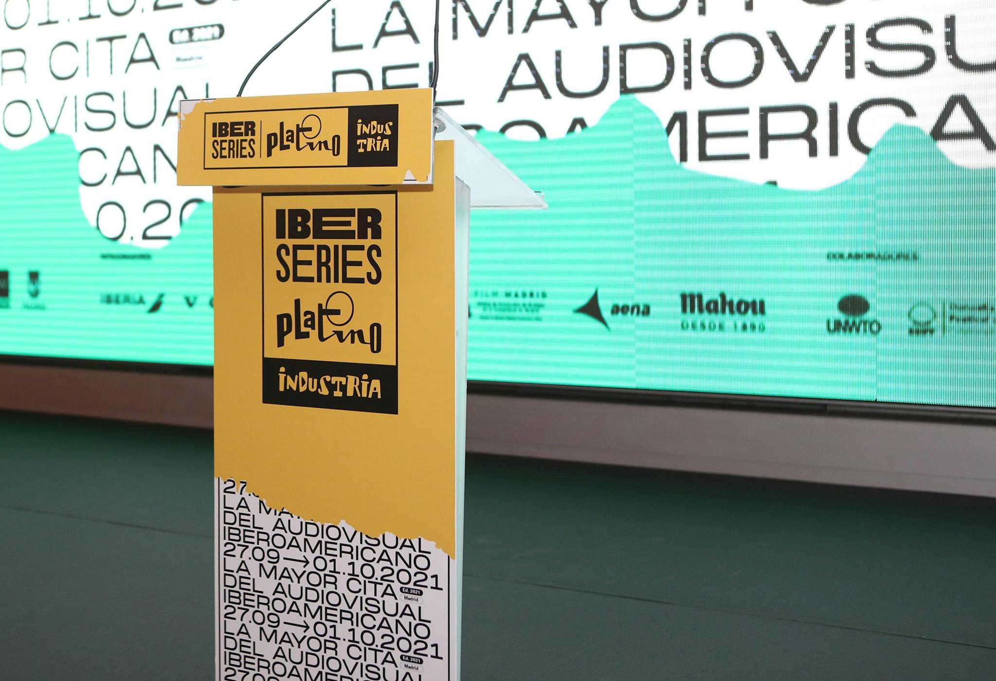 Presentación de Iberseries & Platino Industria en el Festival de Cannes 2023, con uno de sus directores Samuel Castro (c)