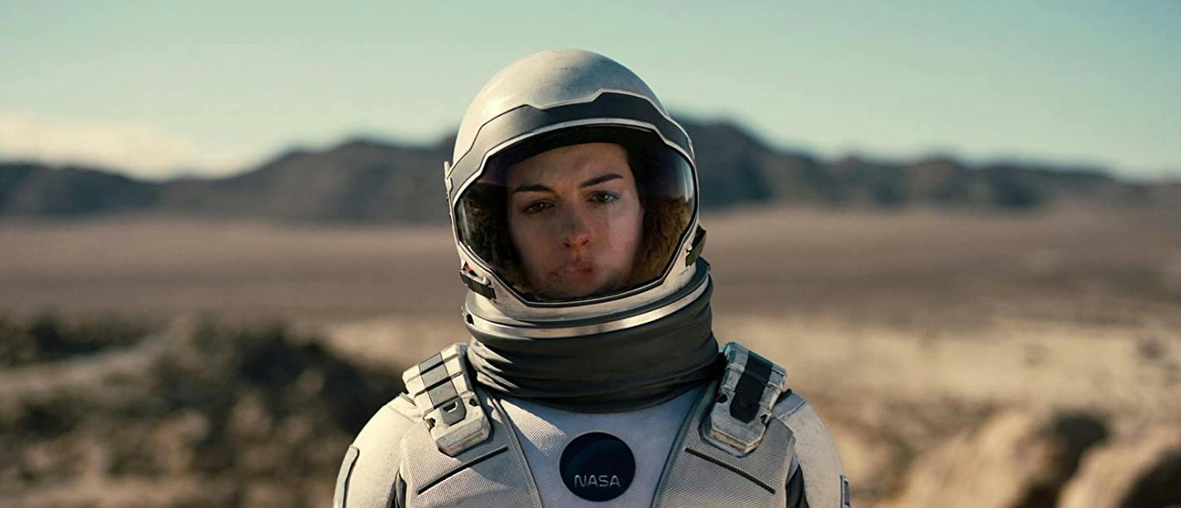 Fotograma de la película 'Interstellar', con Anne Hathaway