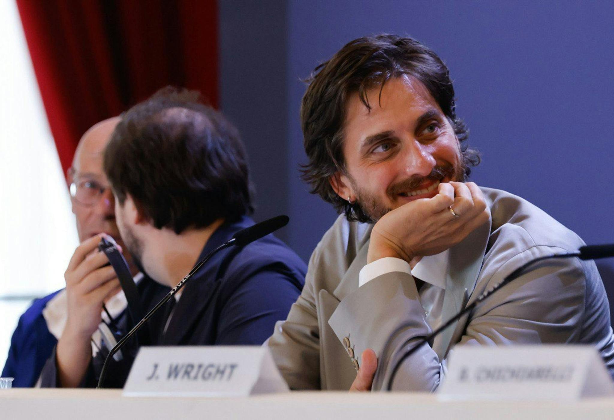 El actor Luca Marinelli durante la presentación en Venecia de 'M., el hijo del siglo', serie de Joe Wright