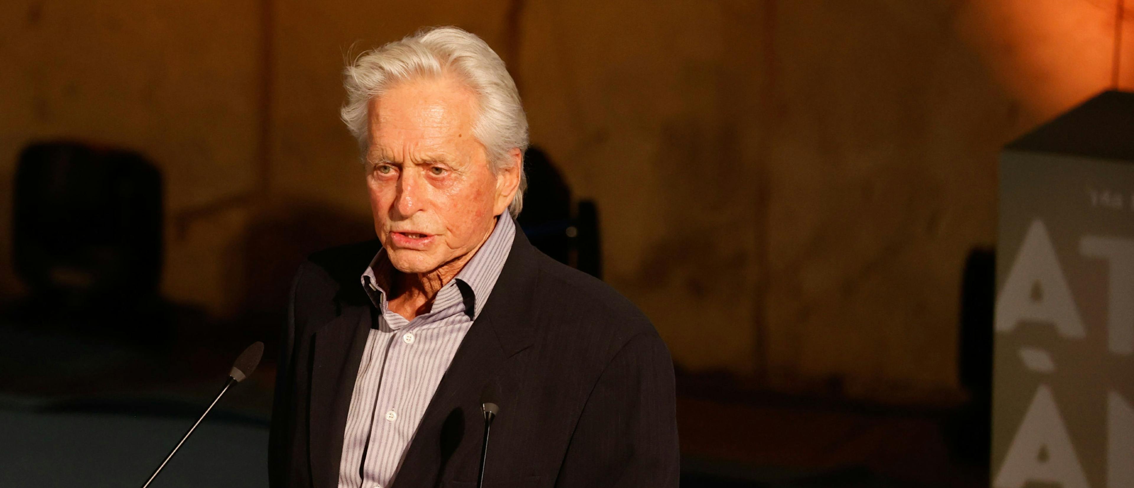 El actor Michael Douglas en la ceremonia de clausura del Atlàntida Mallorca Film Fest 2024