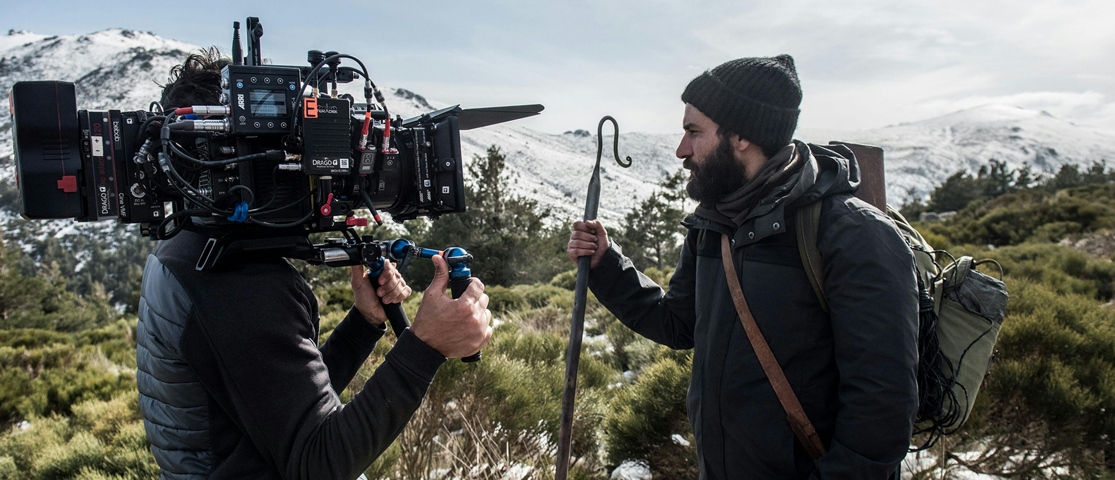 Fotografía del rodaje de la serie 'Apagón', con el actor Jesús Carroza