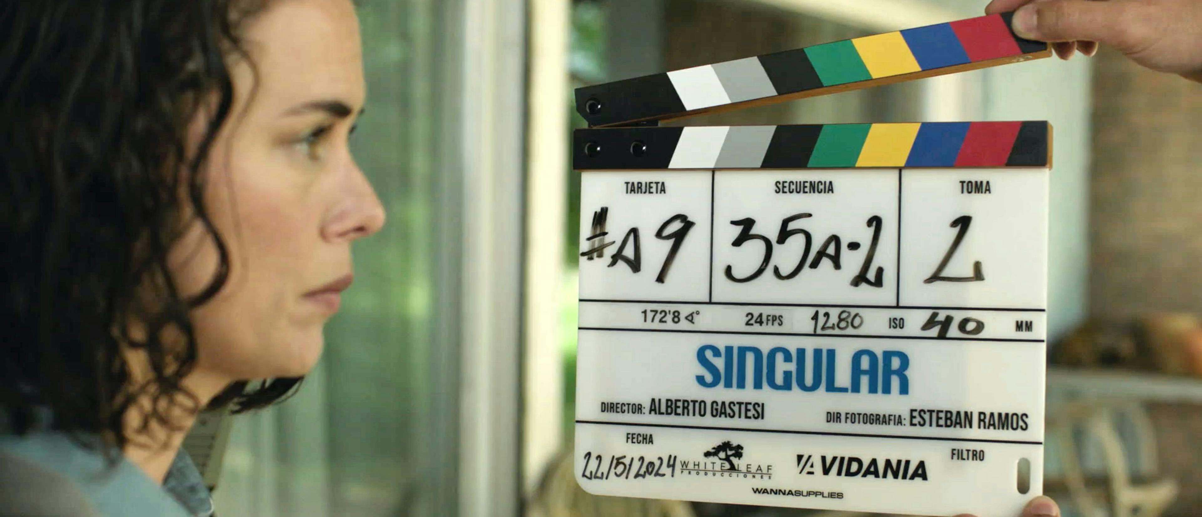 Fotografía del rodaje de 'Singular' con Patricia López Arnaiz