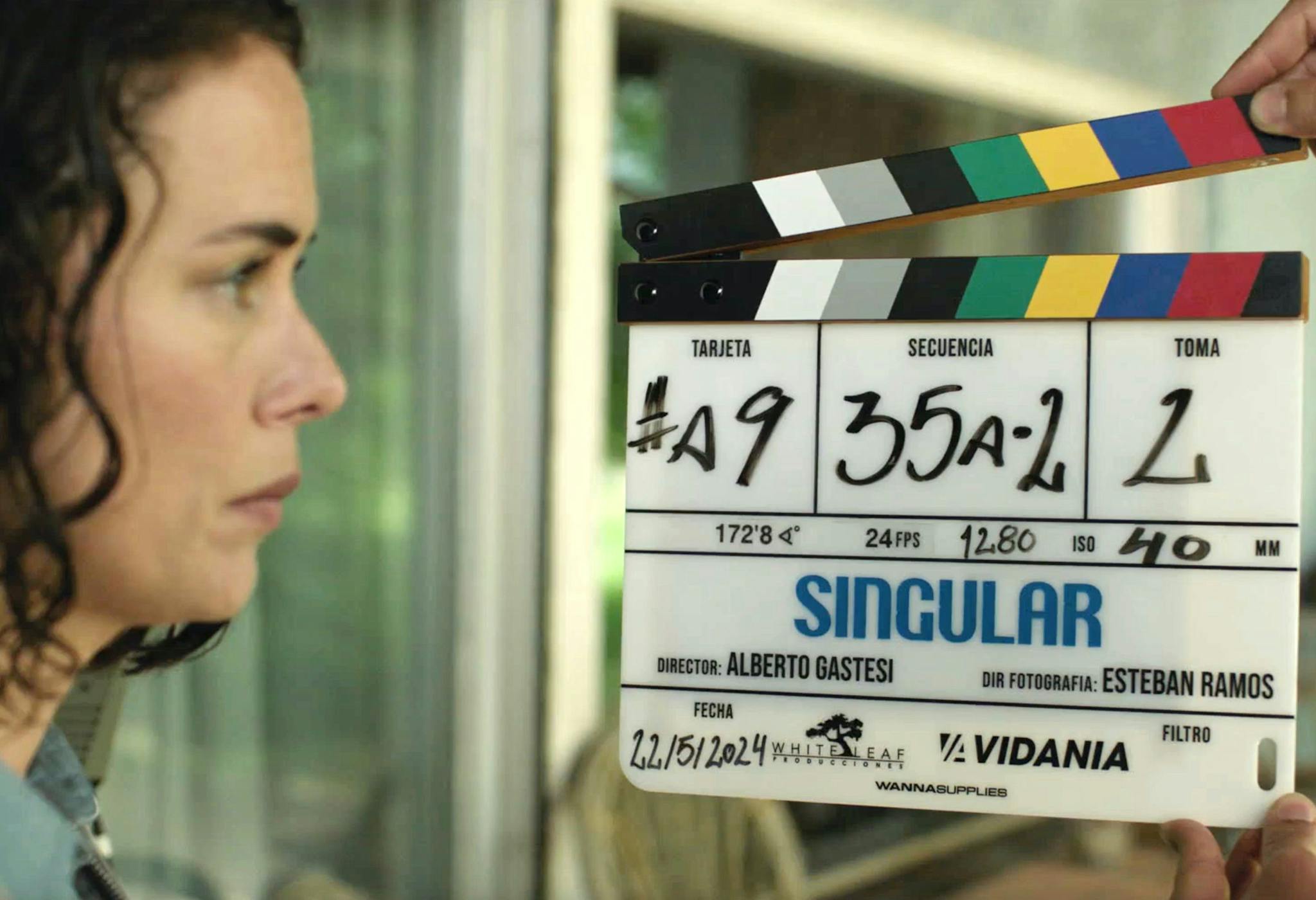Fotografía del rodaje de 'Singular' con Patricia López Arnaiz