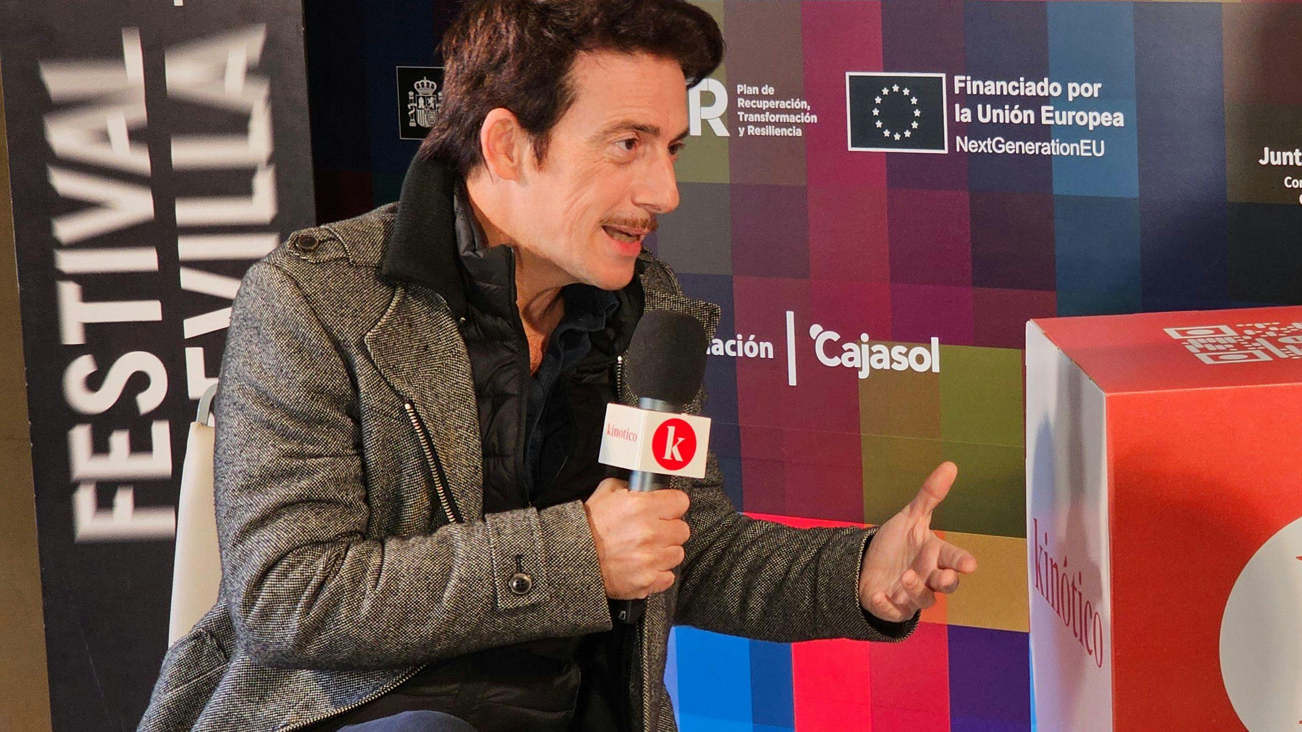 Víctor Clavijo en el set de Kinótico durante la cobertura de la 20 Edición del Festival de Sevilla
