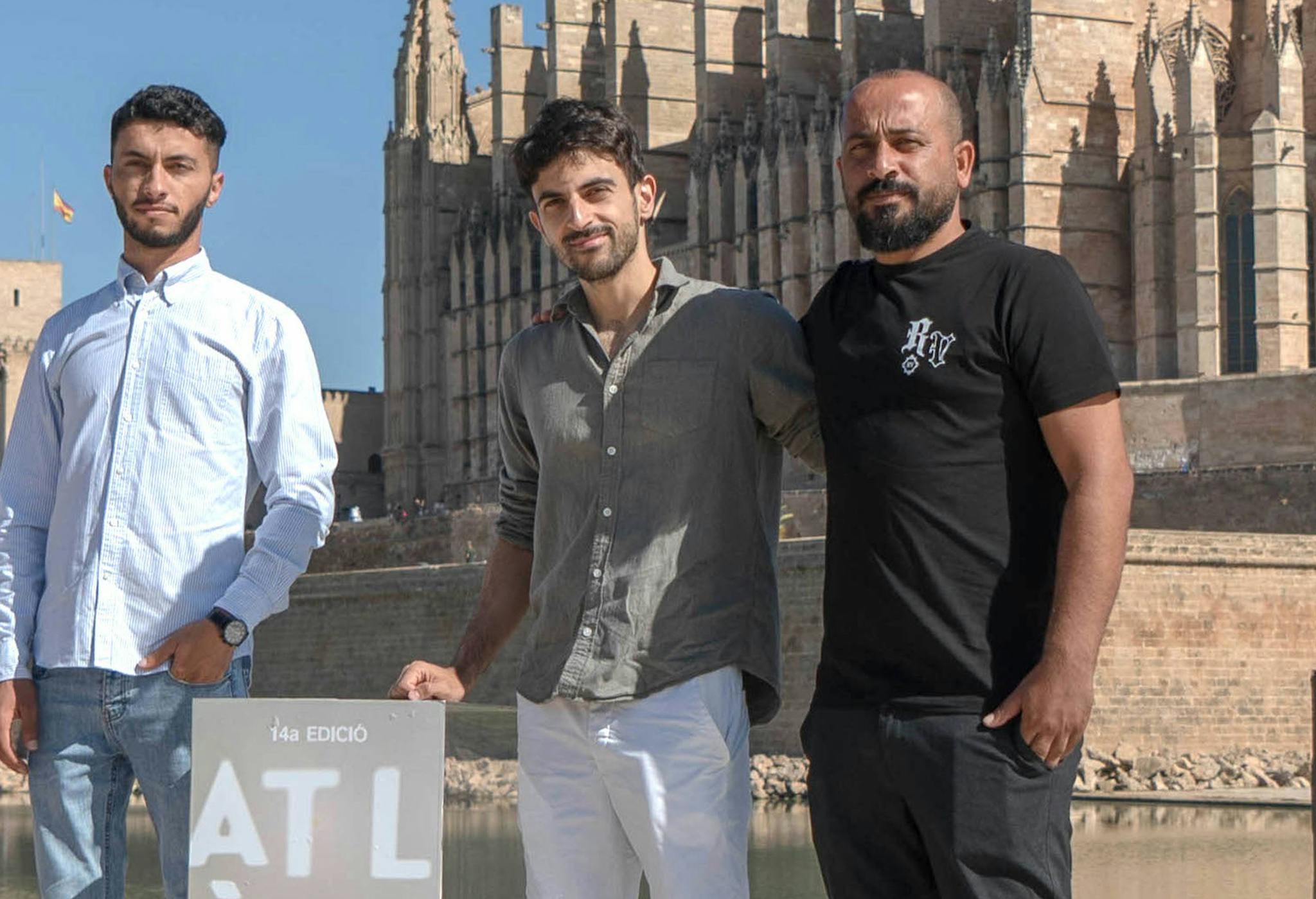 Basel Adra, Yuval Abraham y Hamdan Ballal, tres de los directores de 'No other land', en el photocall del Atlàntida Mallorca Film Fest 2024