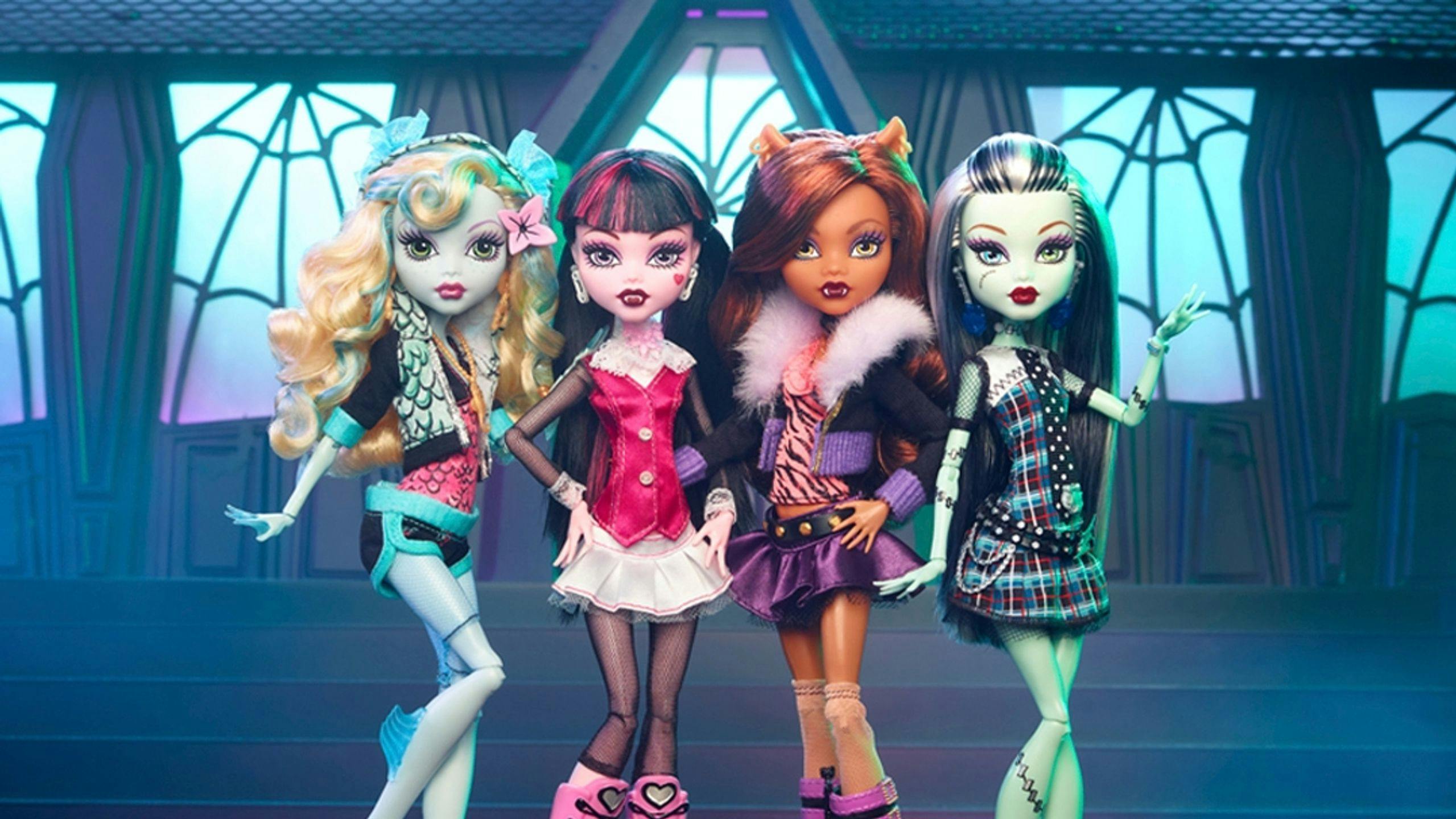 Imagen de cuatro de las Monster High creadas por Mattel