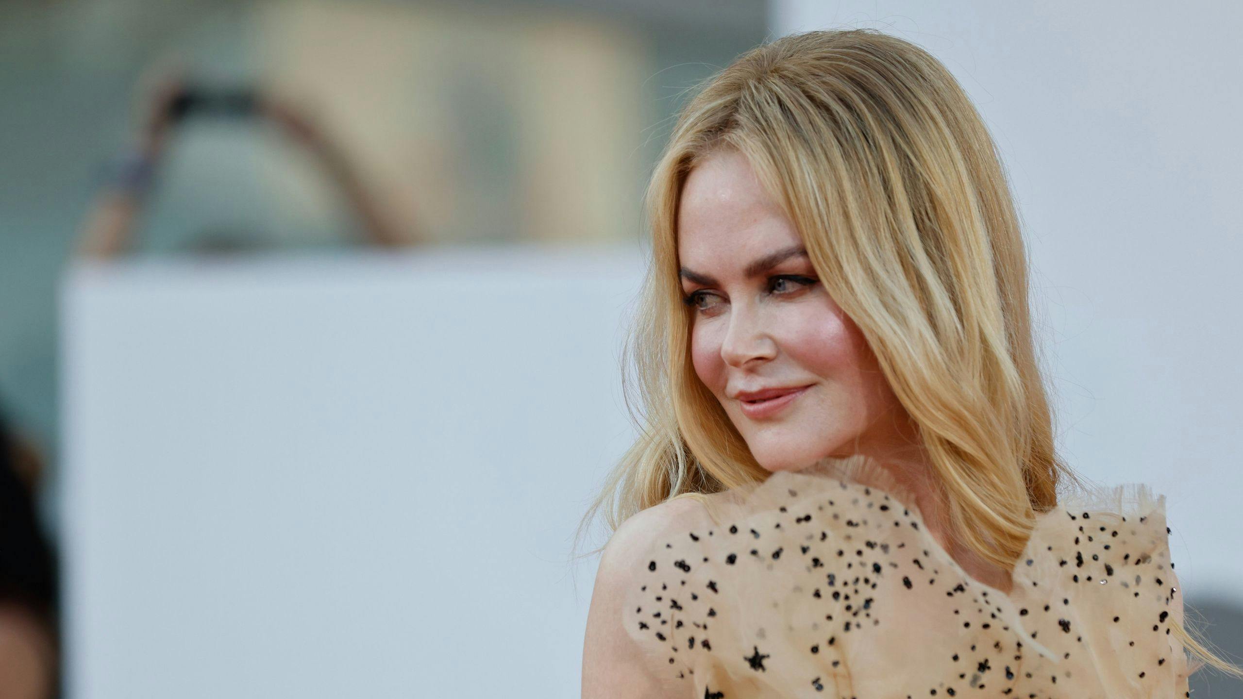 La actriz Nicole Kidman, en la alfombra roja de la película 'Babygirl' durante la Mostra de Venecia 2024