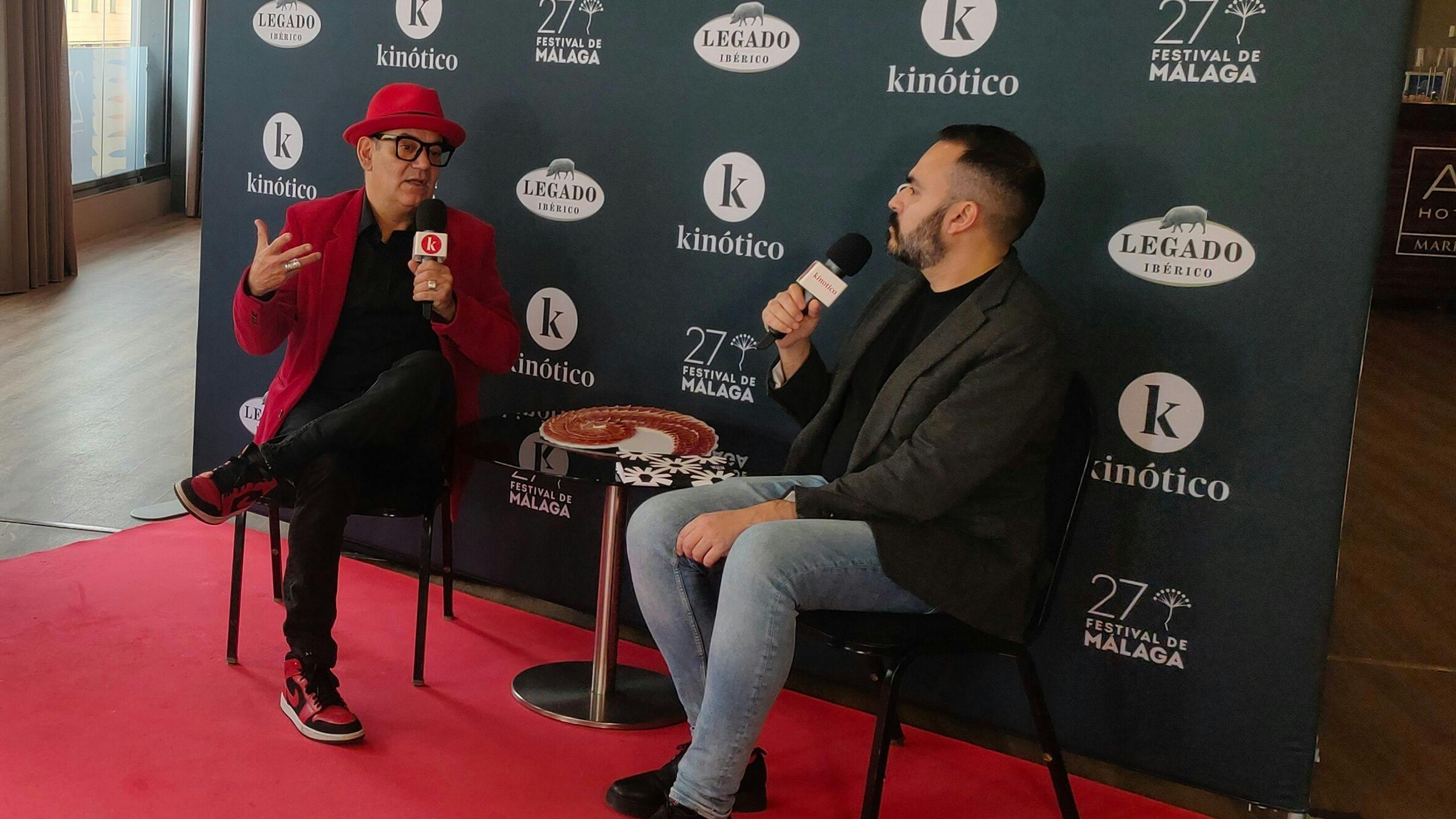 José Corbacho ha presentando 'Un nuevo amanecer' en el set de Kinótico en el Festival de Málaga