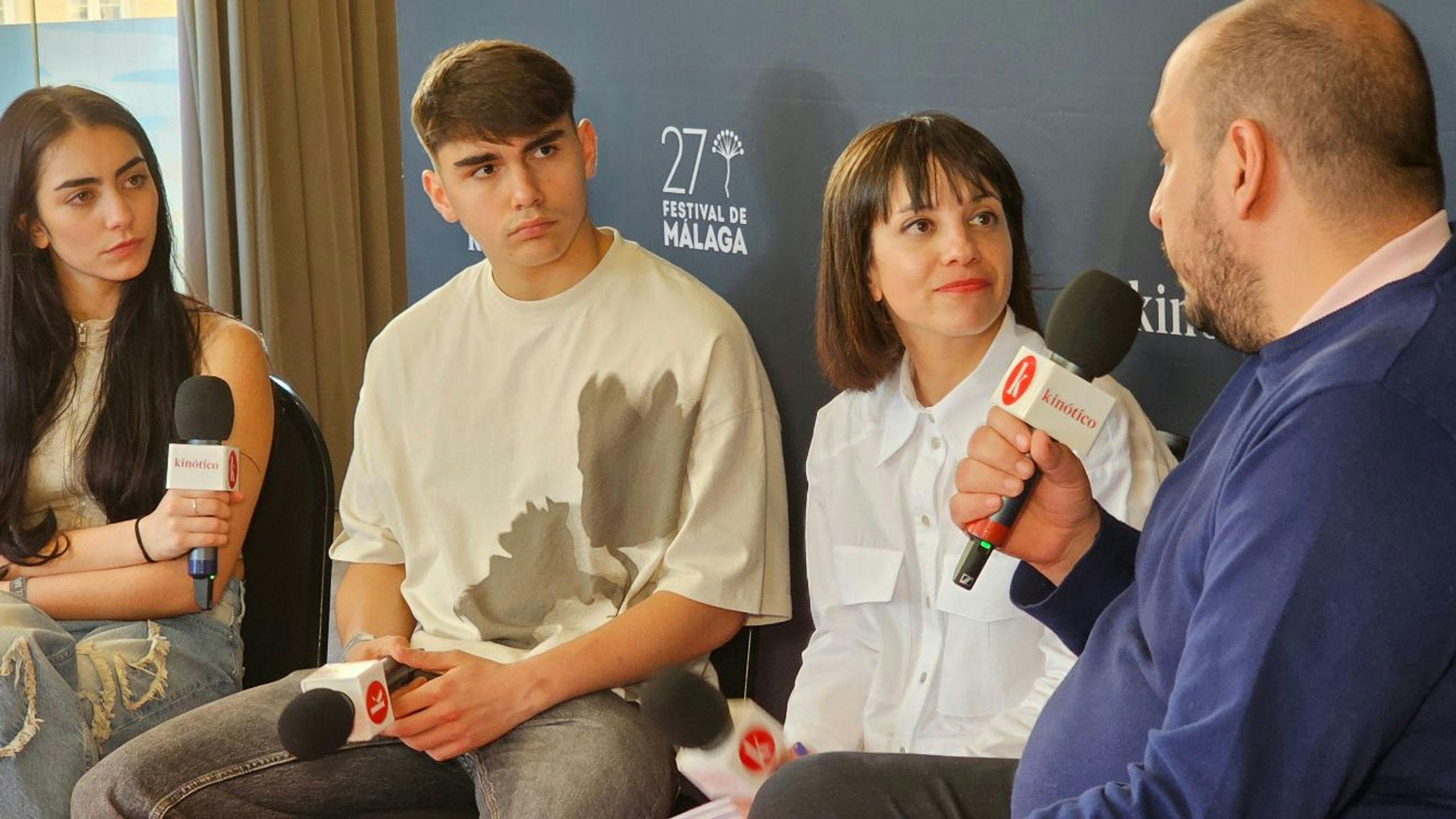 Andrea Varela, David Fernández y la directora Sonia Méndez han presentado 'As neves' en la competición del Festival de Málaga 2024 