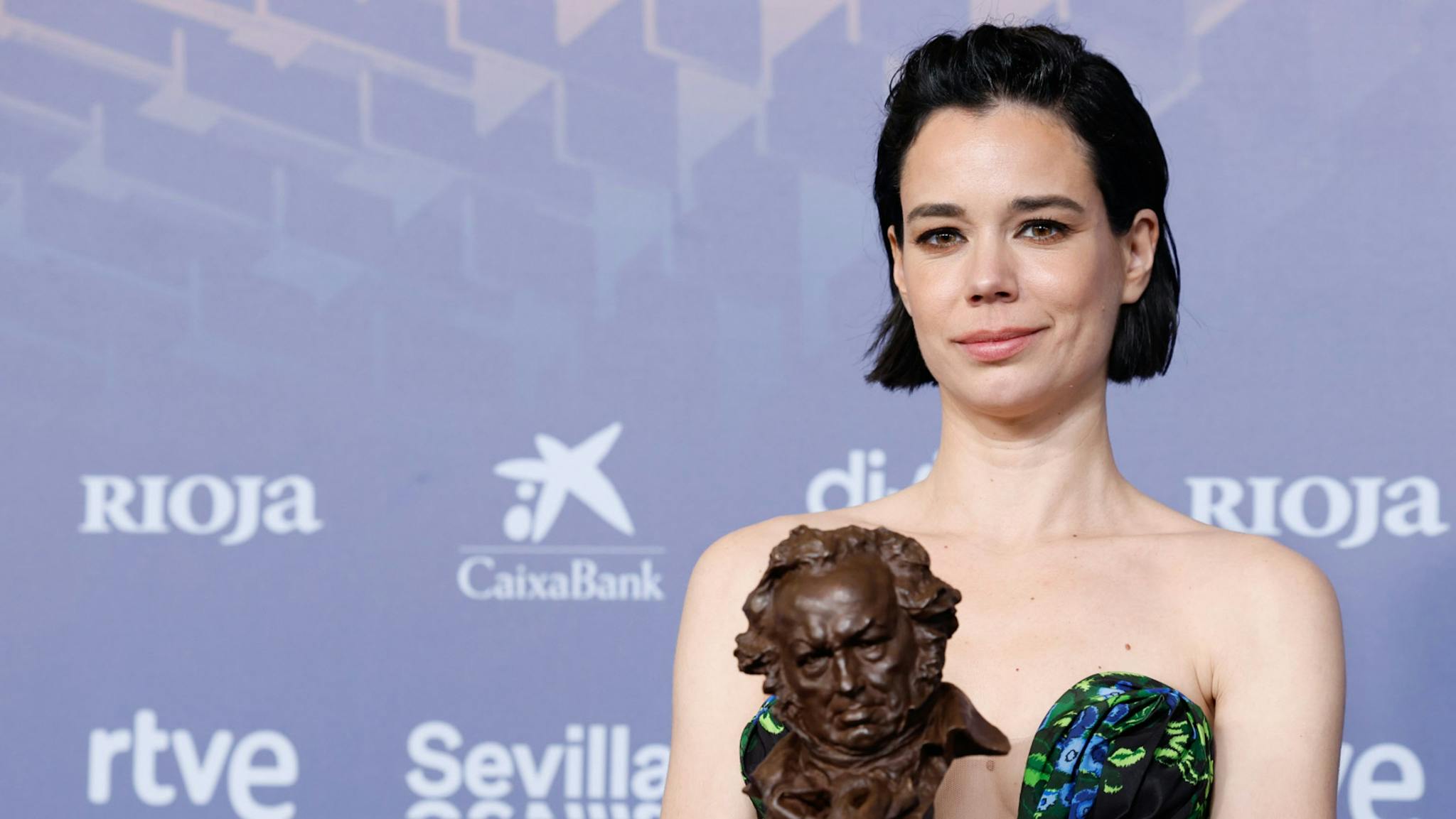 Laia Costa ha recibido el primer Goya de su carrera por 'Cinco lobitos'