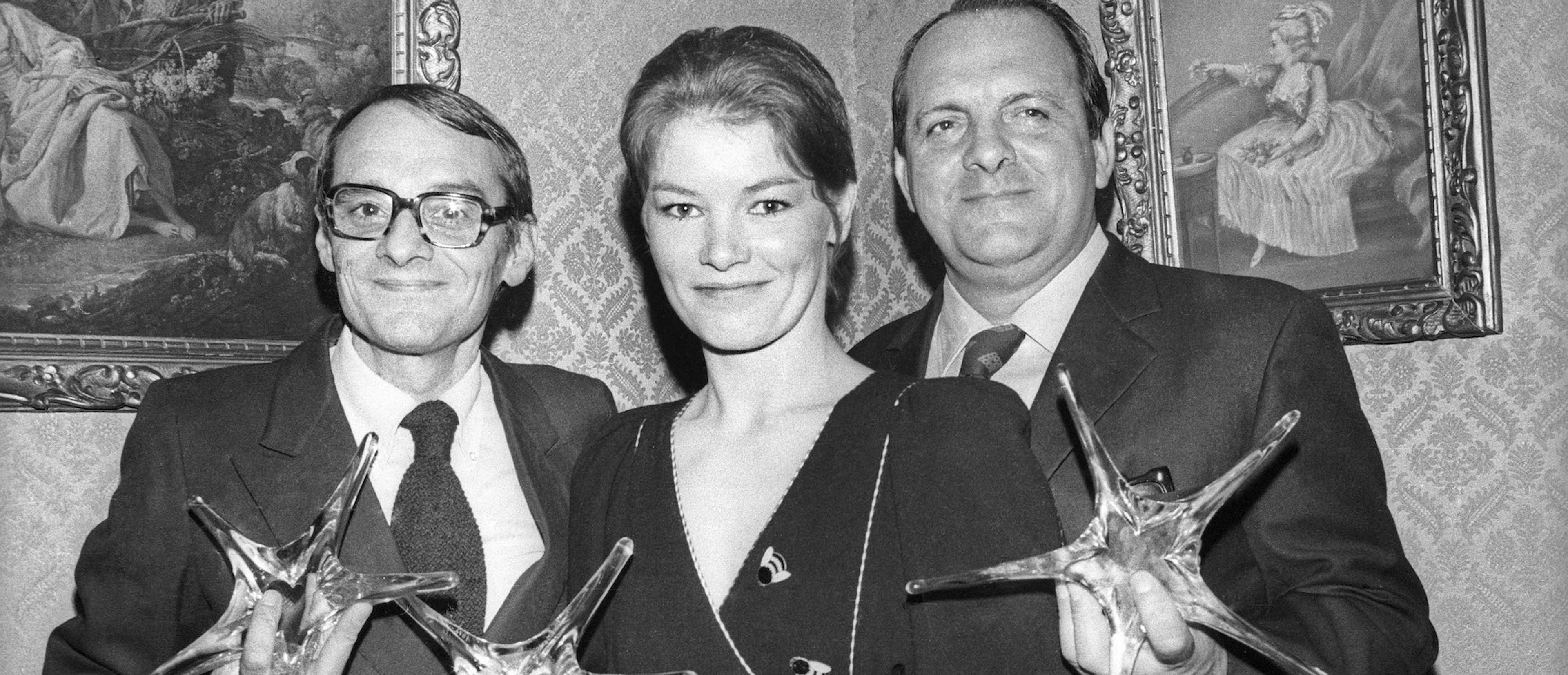 Glenda Jackson, junto a Rene Alio y Damiano Damiani, en una imagen del año 1972