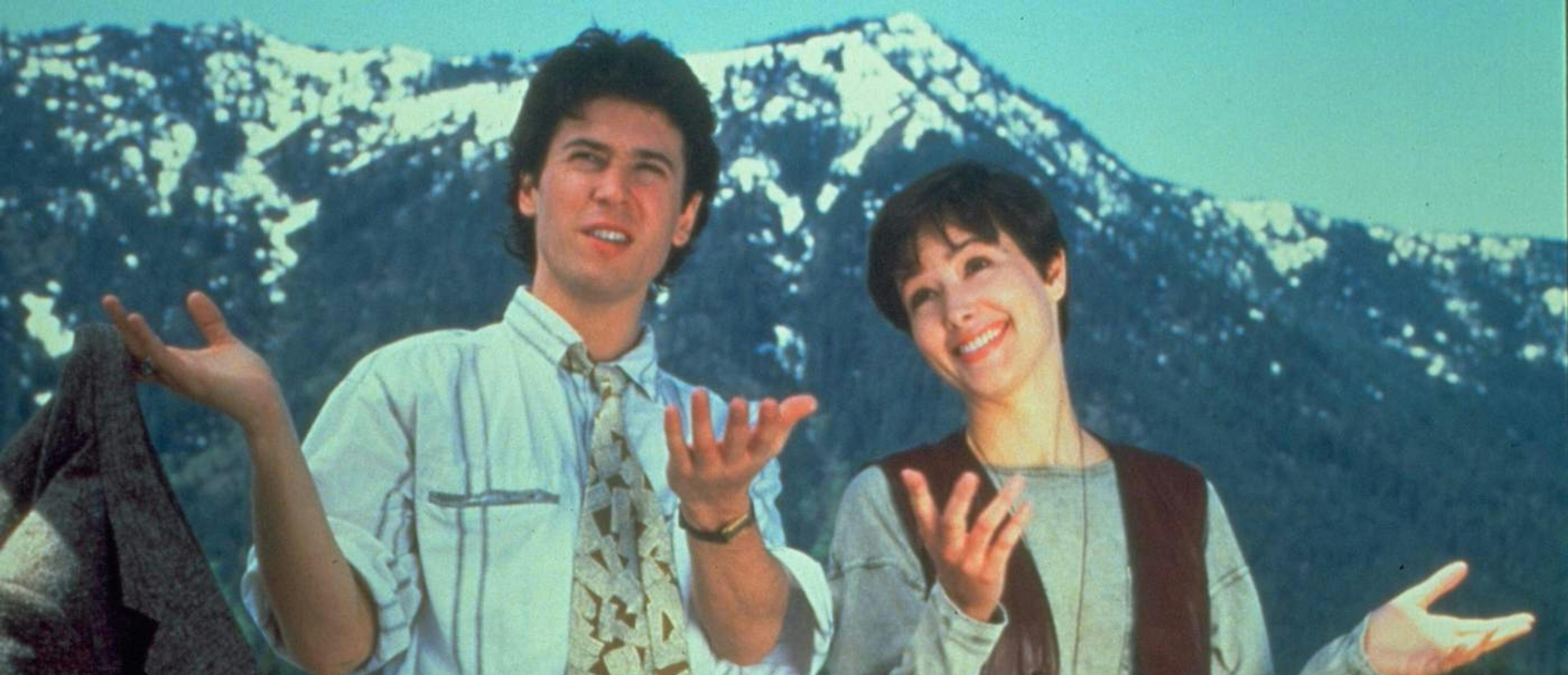 Rob Morrow y Janine Turner, en una foto promocional de 'Doctor en Alaska' en 1990.