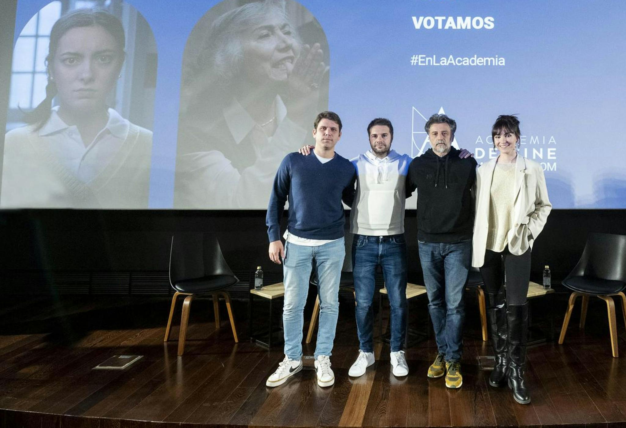 La Academia reúne a los cuatro cortometrajistas españoles que siguen en la carrera por el Oscar
