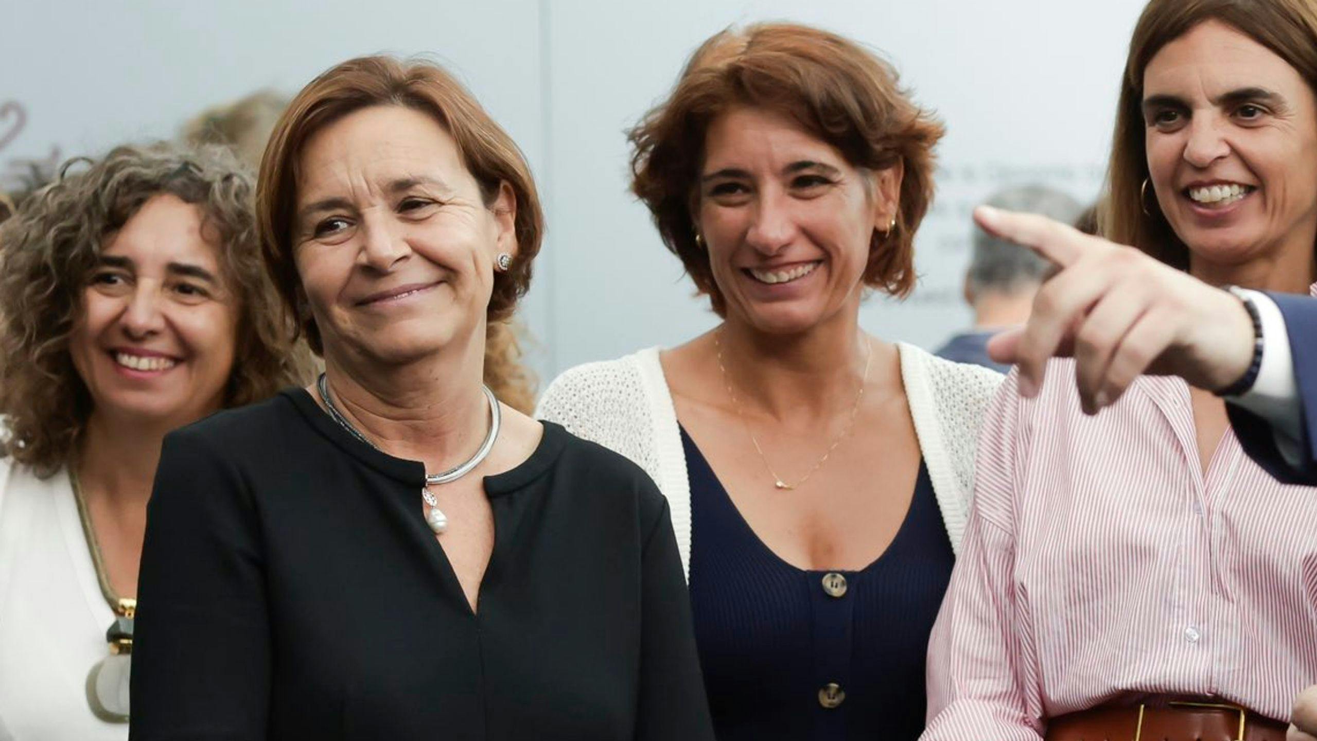 La alcaldesa de Gijón, Carmen Moriyón, durante un acto público en el verano de 2023