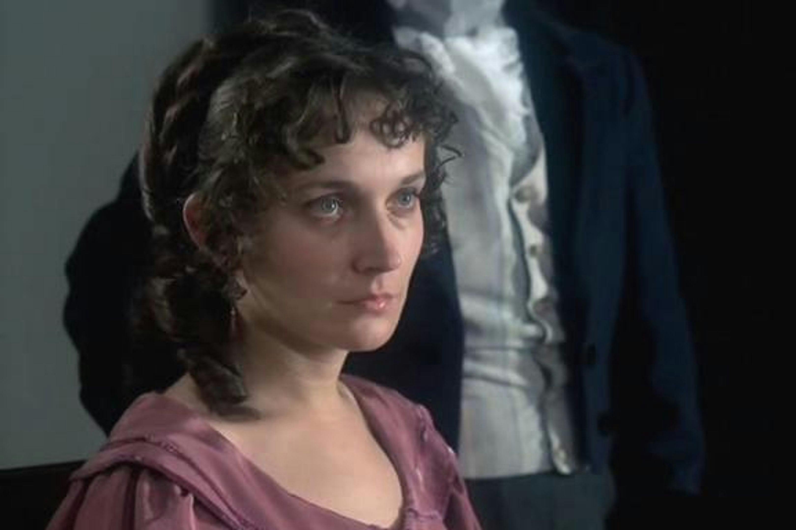 La actriz Rosalía Dans, en un fotograma de la miniserie 'Goya' (1985)
