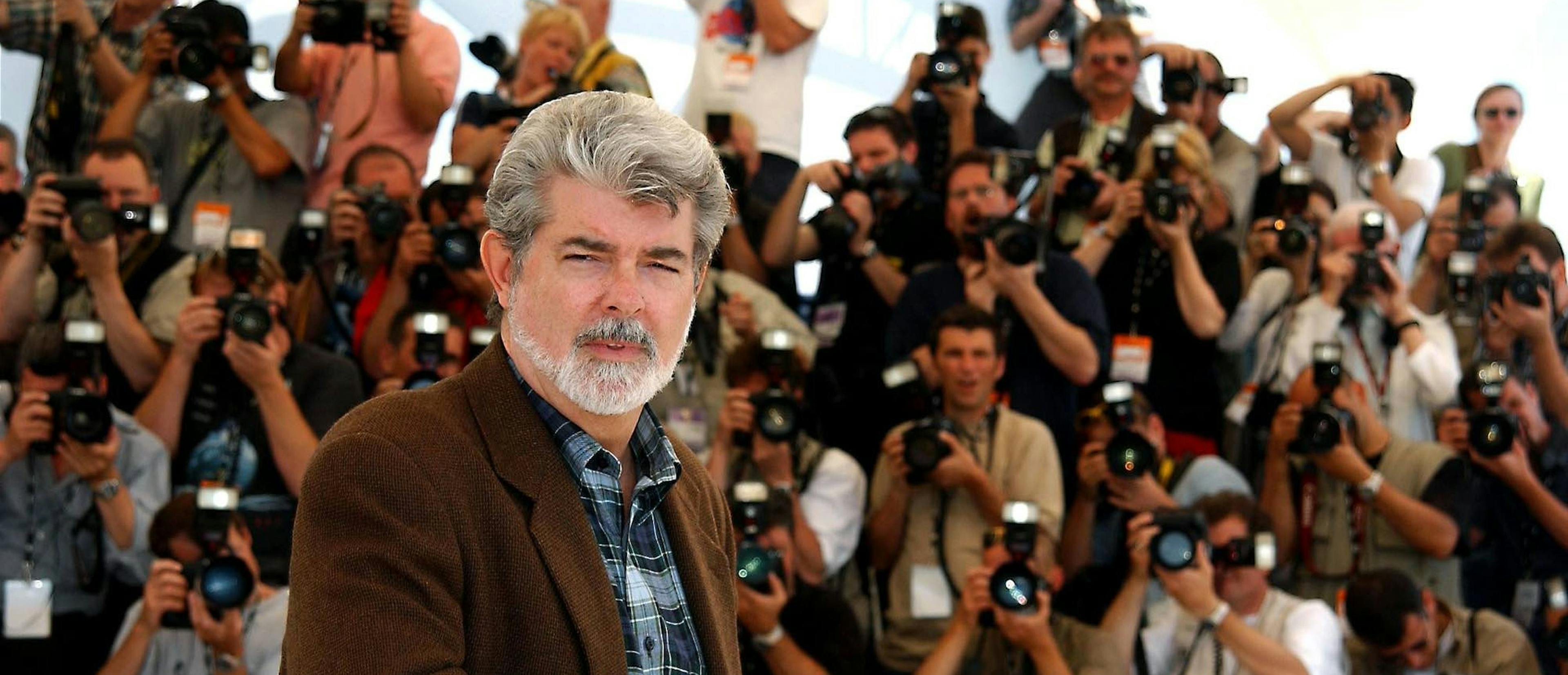 George Lucas, durante una visita al Festival de Cannes en 2002 para presentar 'Star Wars, Episodio II - El ataque de los clone'