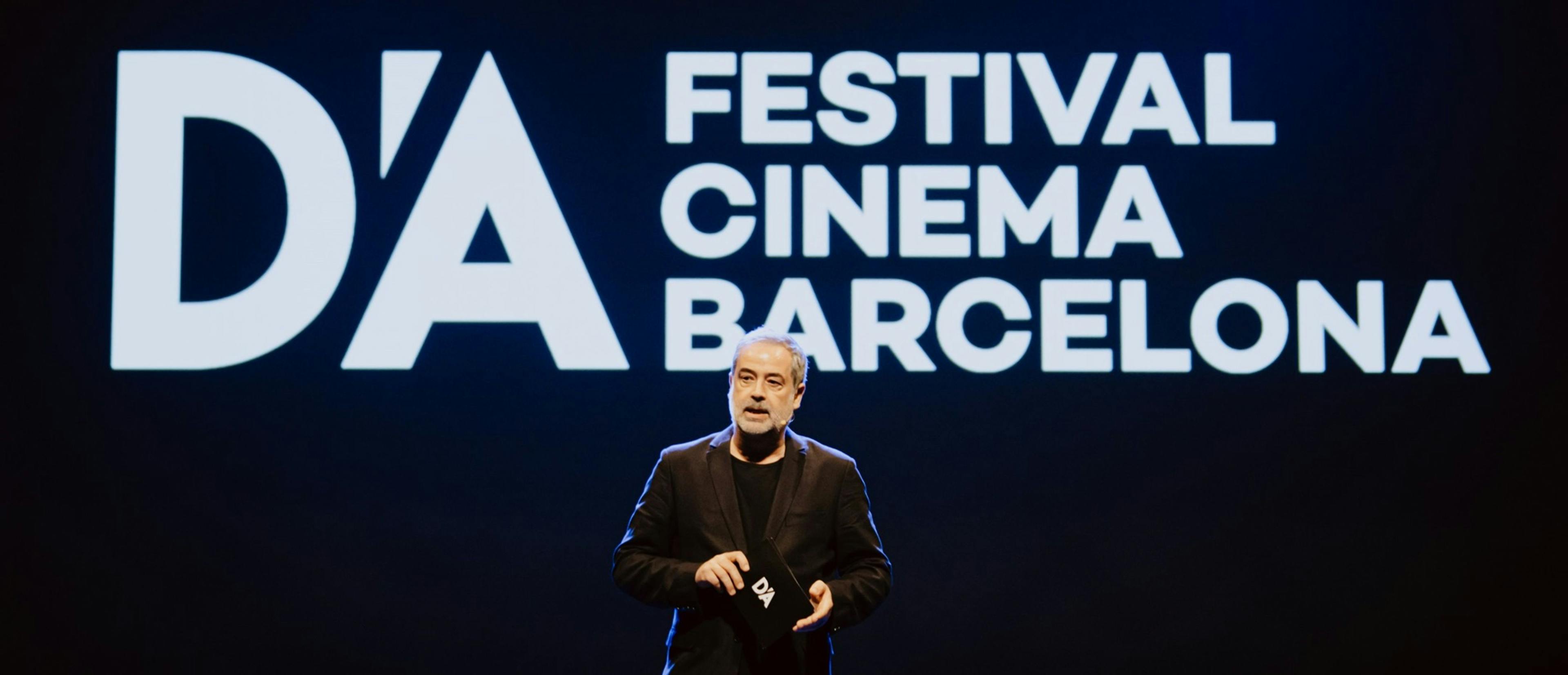 Carlos R. Ríos, director del D'A Festival Cinema Barcelona, en la gala de inauguración de la edición 2024