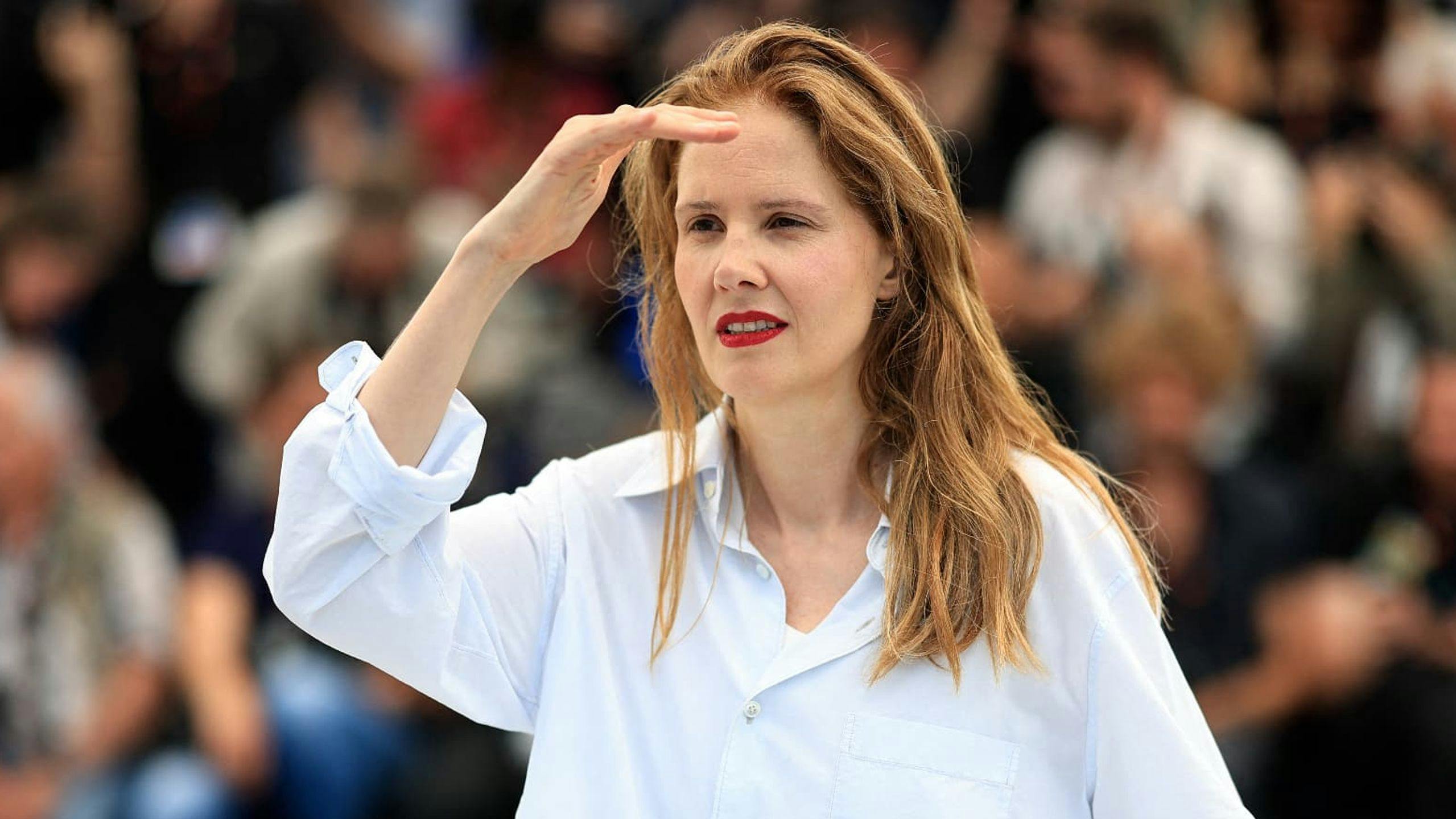 La directora francesa Justine Triet, en el photocall de 'Anatomía de una caída' en Cannes 2023