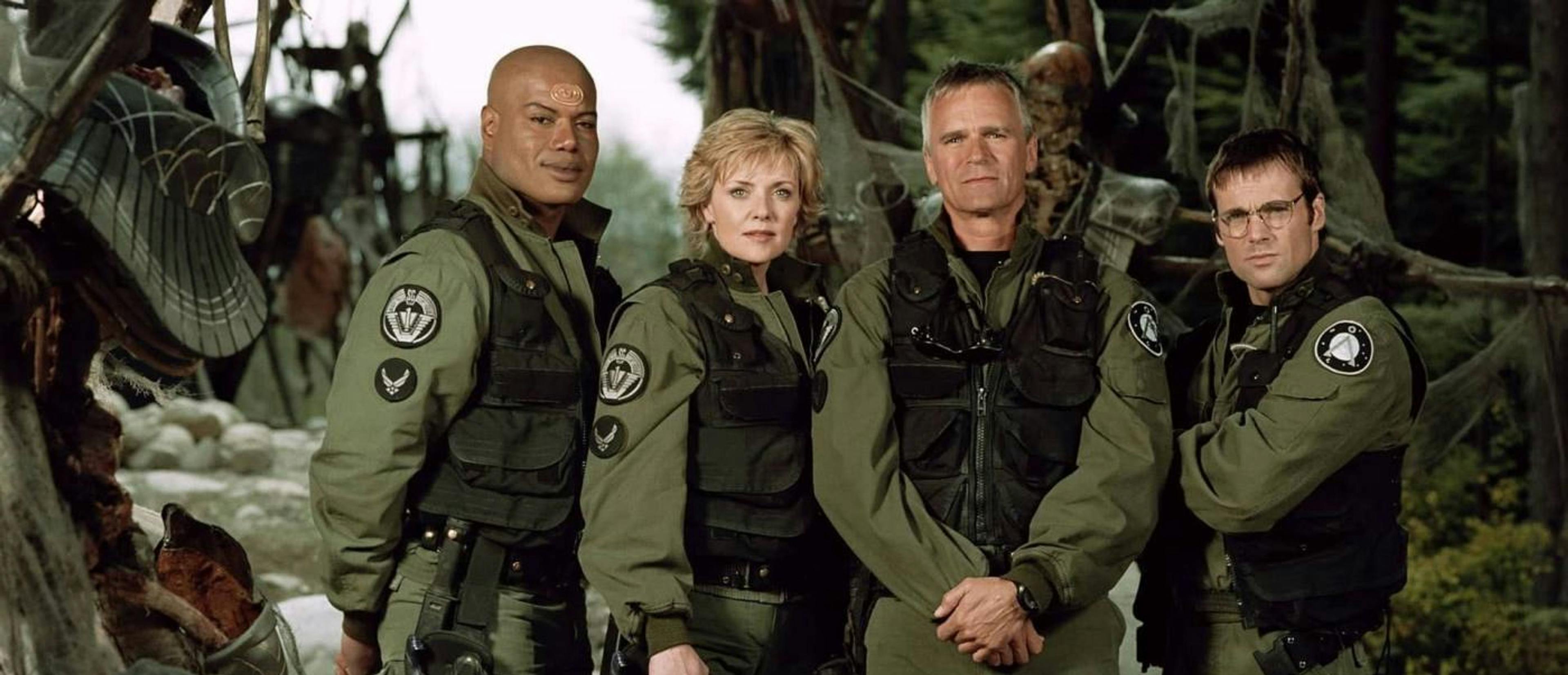 Christopher Judge, Amanda Tapping, Richard Dean Anderson y Michael Shanks eran los protagonistas de 'Stargate SG-1', basada en 'Stargate'