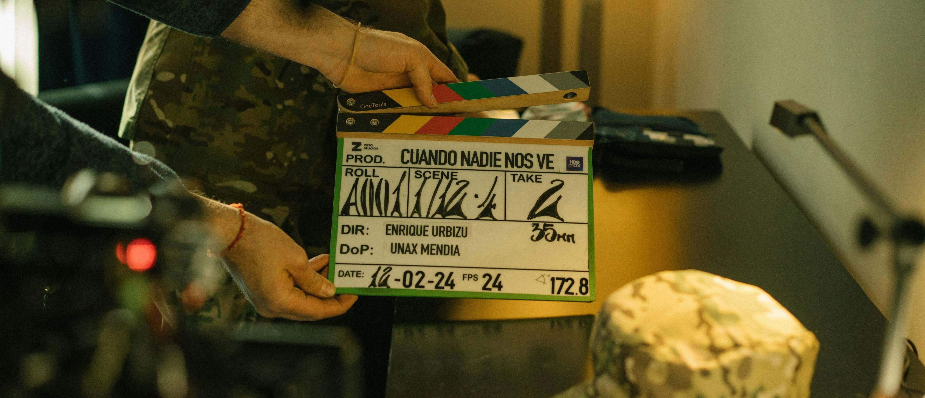 Fotografía del rodaje de 'Cuando nadie nos ve', la serie de Enrique Urbizu para HBO Max