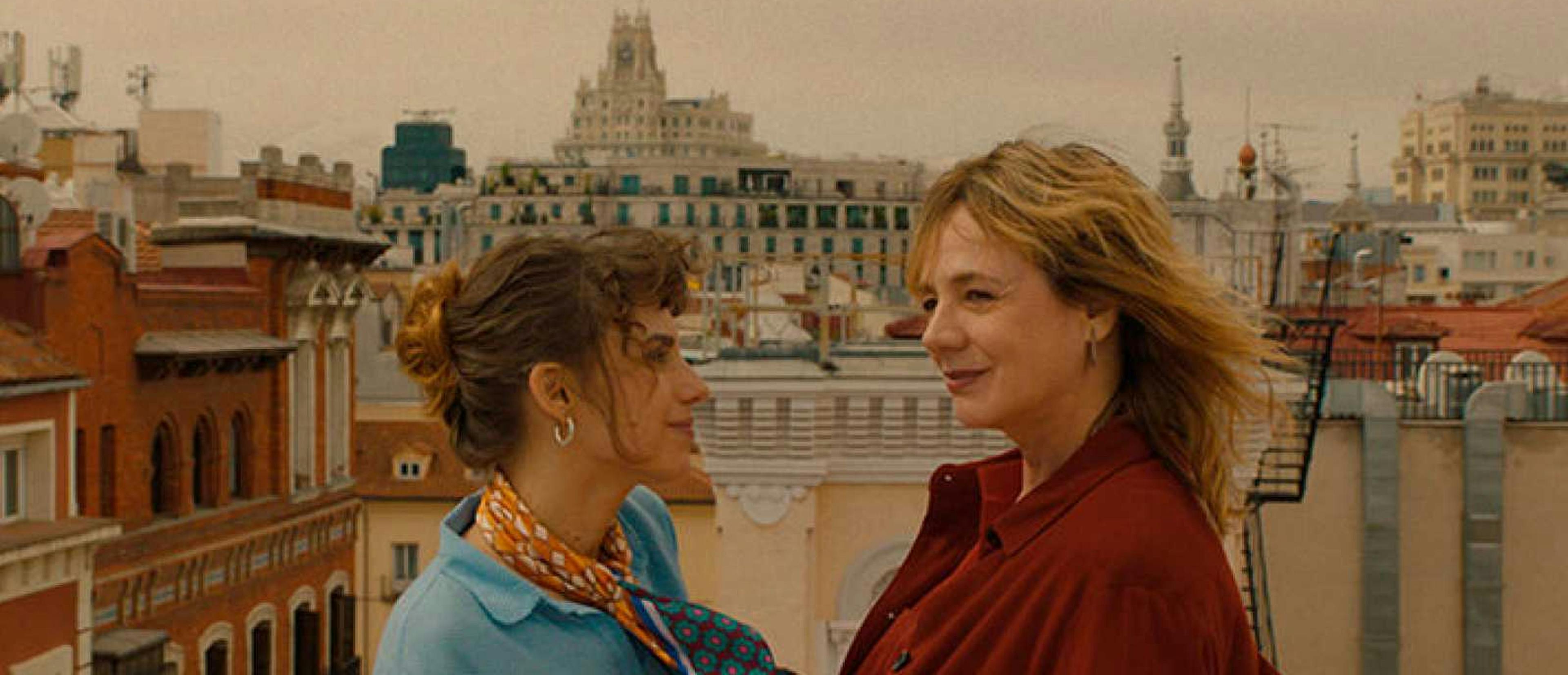 Aura Garrido y Emma Suárez protagonizan la inauguración de Málaga, 'Alguien que cuide de mí'
