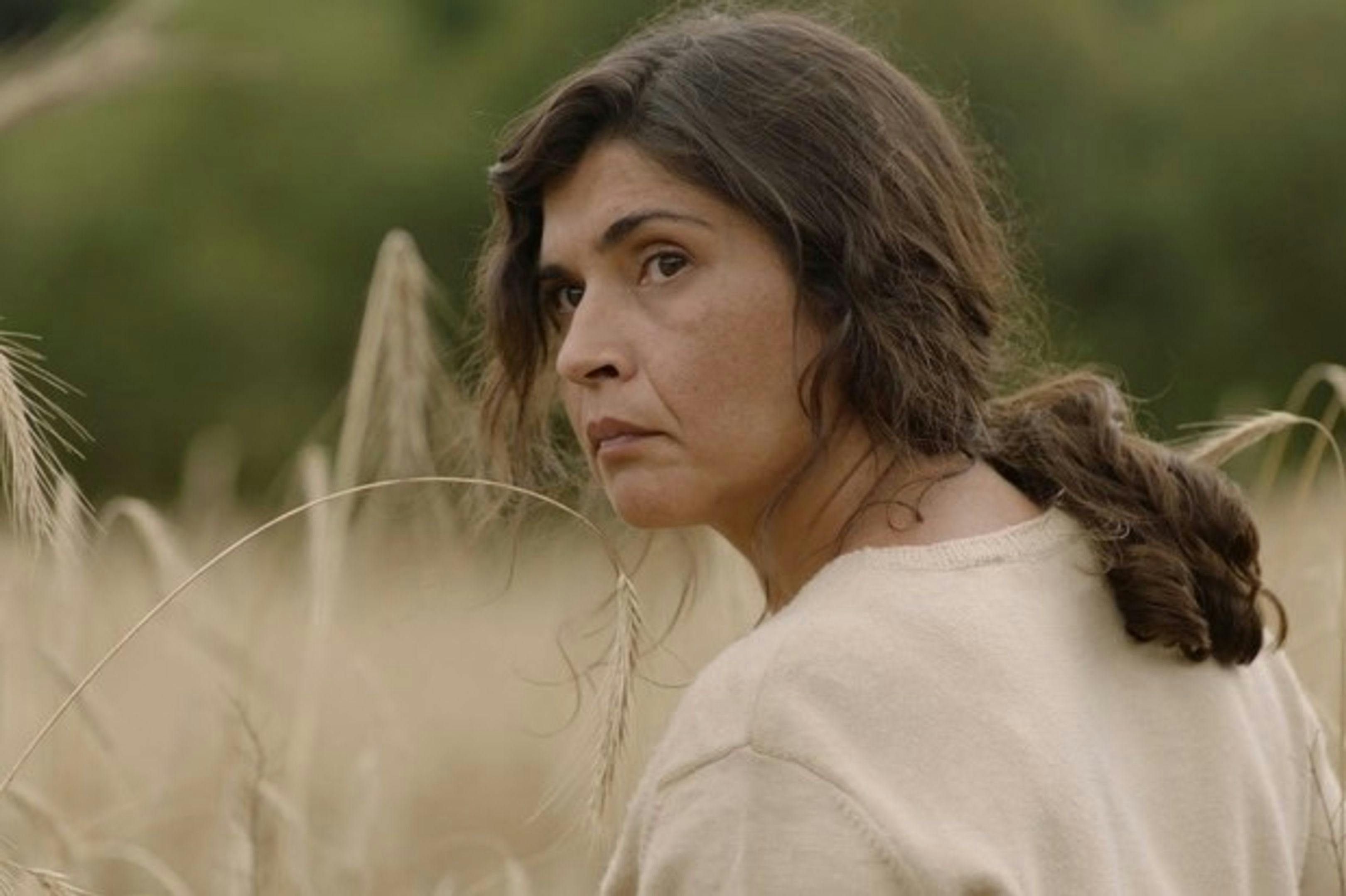 Janet Novás protagoniza la segunda película de Jaione Camborda, 'O corno'