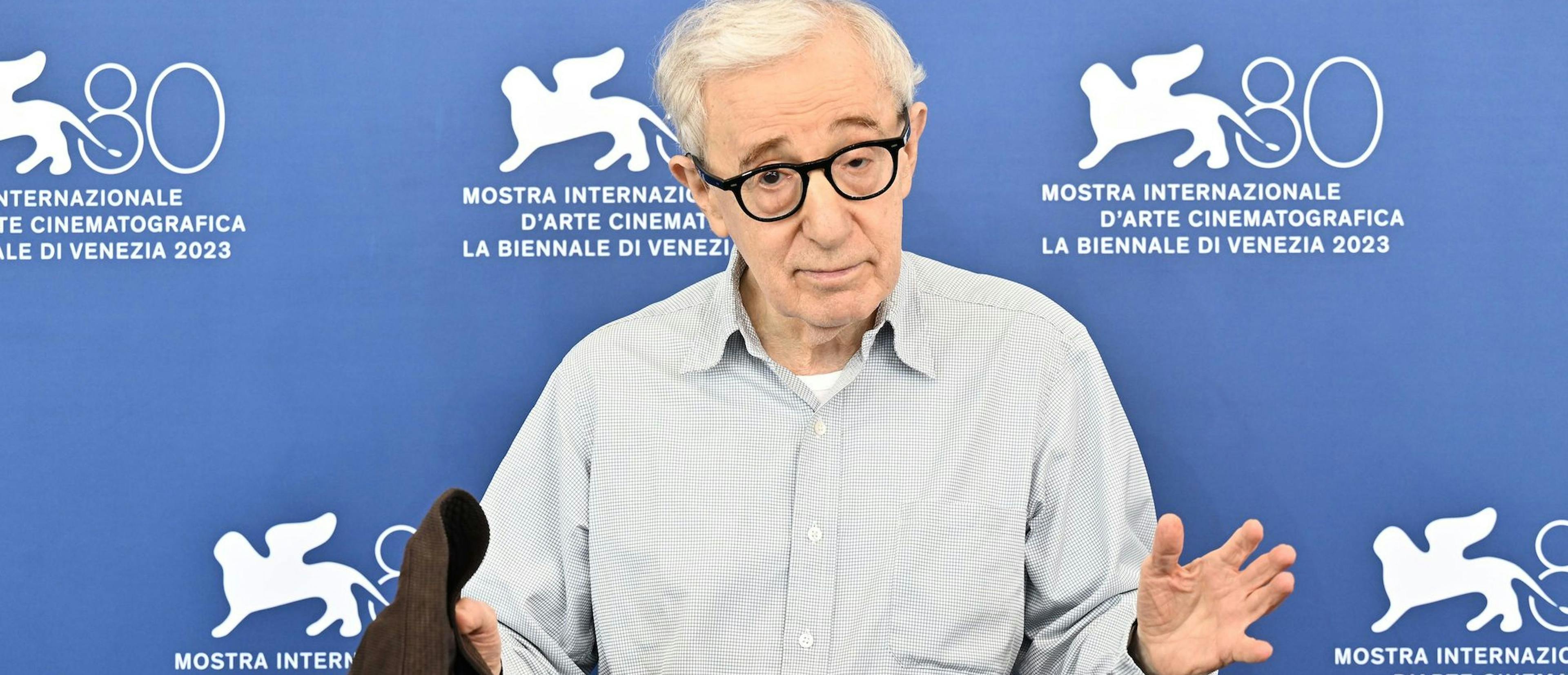 Woody Allen sale airoso de la puesta de largo en Venecia de su película nº50, 'Golpe de suerte'