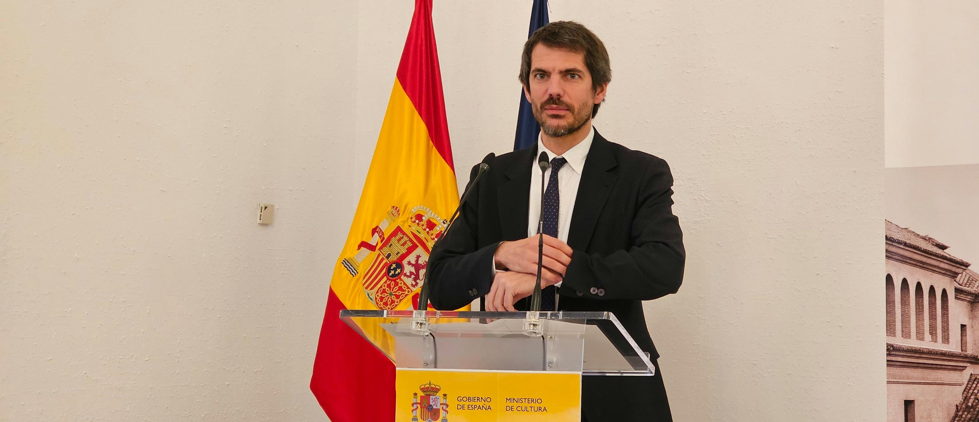 El ministro de Cultura, Ernest Urtasun, comparece ante la prensa en la sede de su ministerio en Madrid