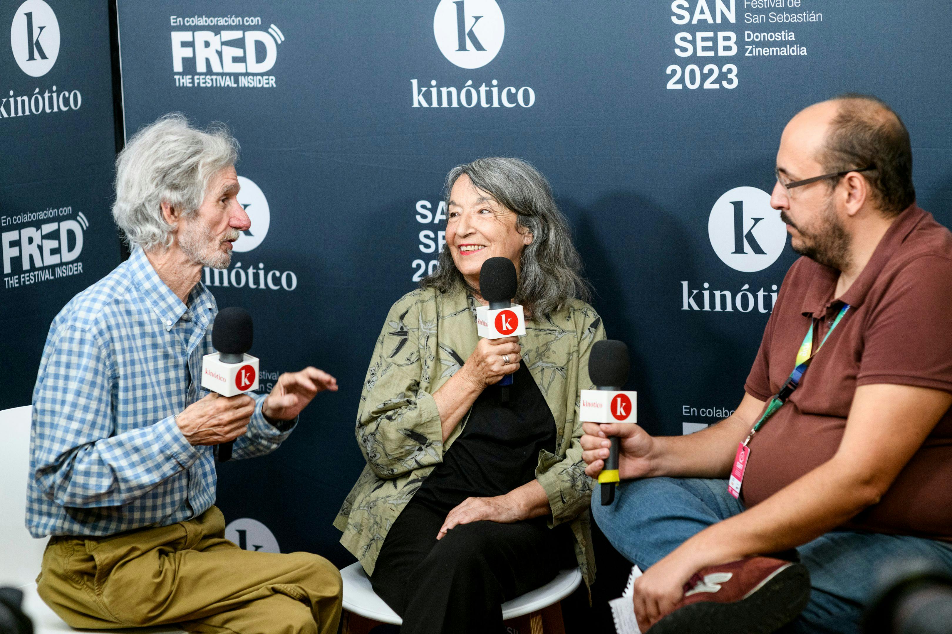 Mario Pardo y Petra Martínez visitan el set de Kinótico en San Sebastián