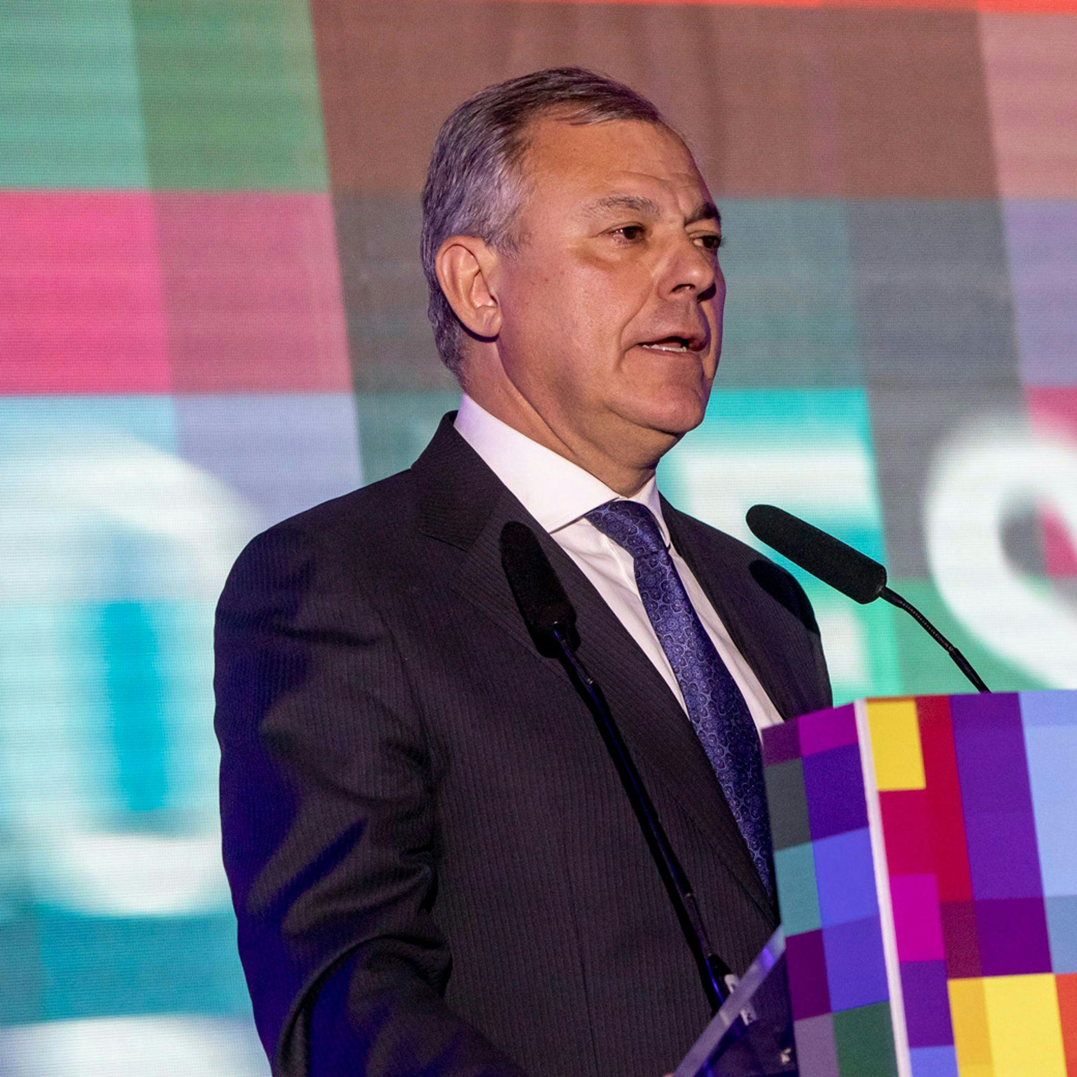 El alcalde de Sevilla, José Luis Sanz, en la gala de inauguración del 20 Festival de Cine Europeo