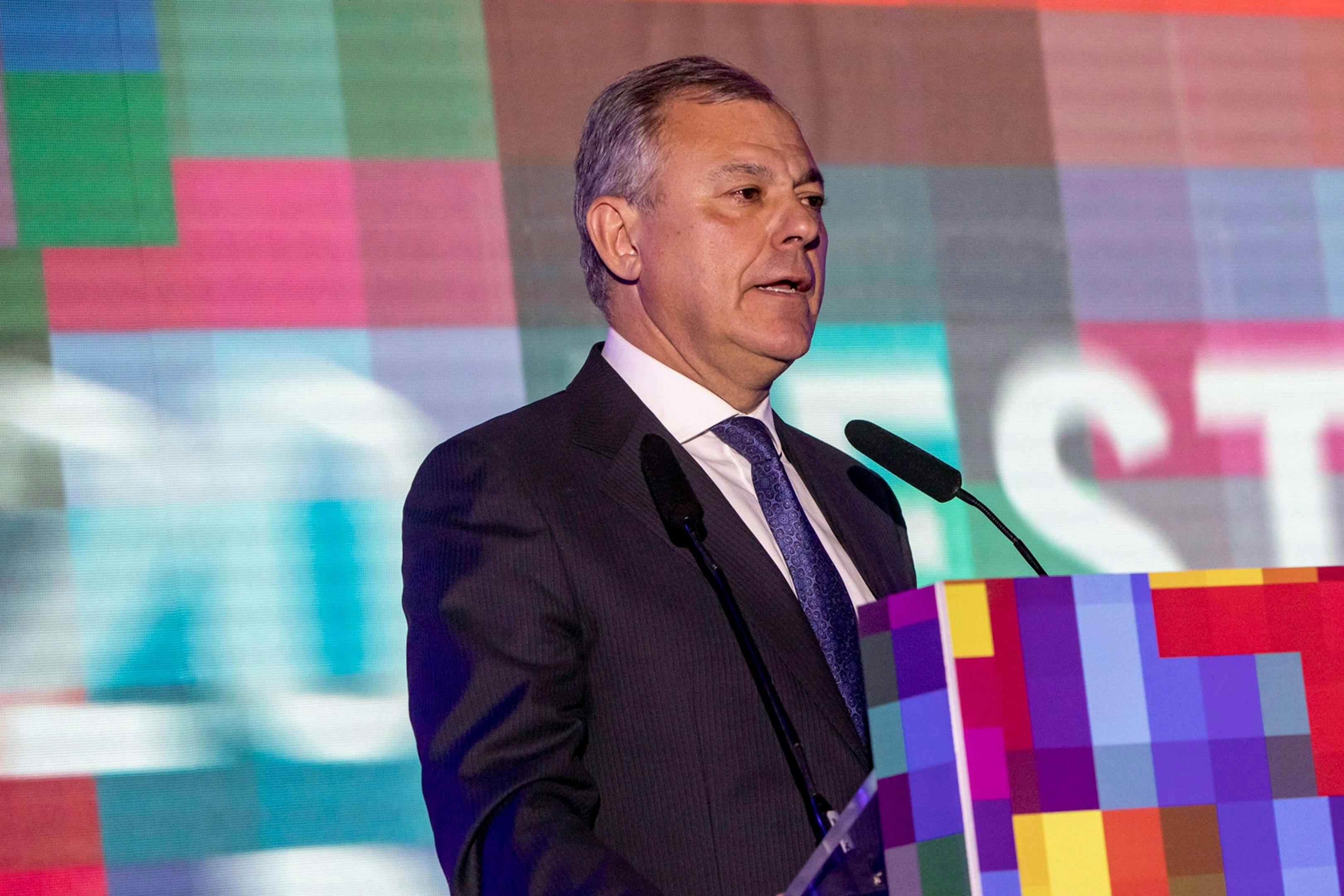 El alcalde de Sevilla, José Luis Sanz, en la gala de inauguración del 20 Festival de Cine Europeo
