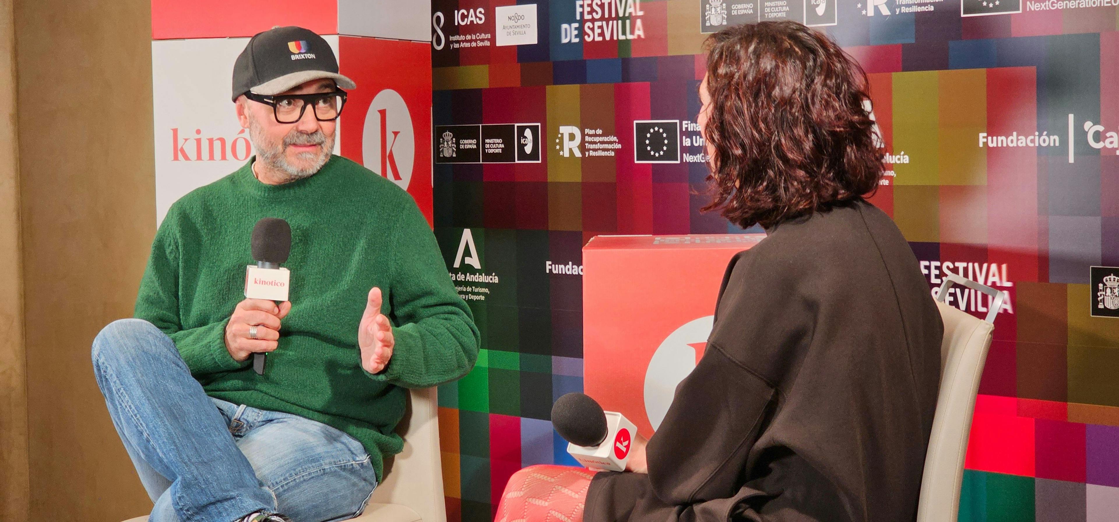 Pedro Cabañas y Begoña Donat en el set de Kinótico en el Festival de Cine Europeo de Sevilla 2023