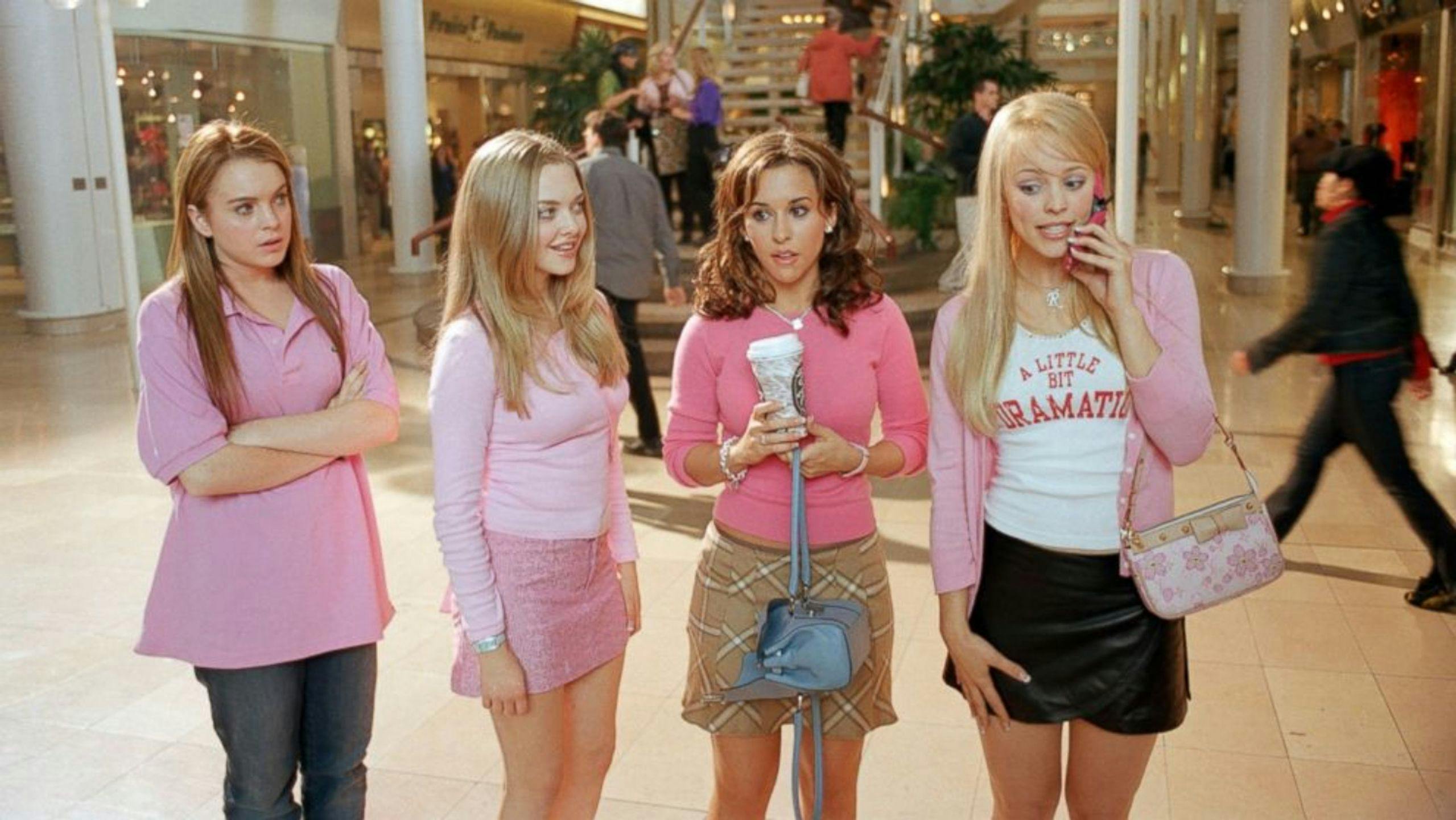 Fotograma de 'Chicas malas' con Lindsay Lohan, Amanda Seyfried, Lacey Chabert y Rachel McAdams