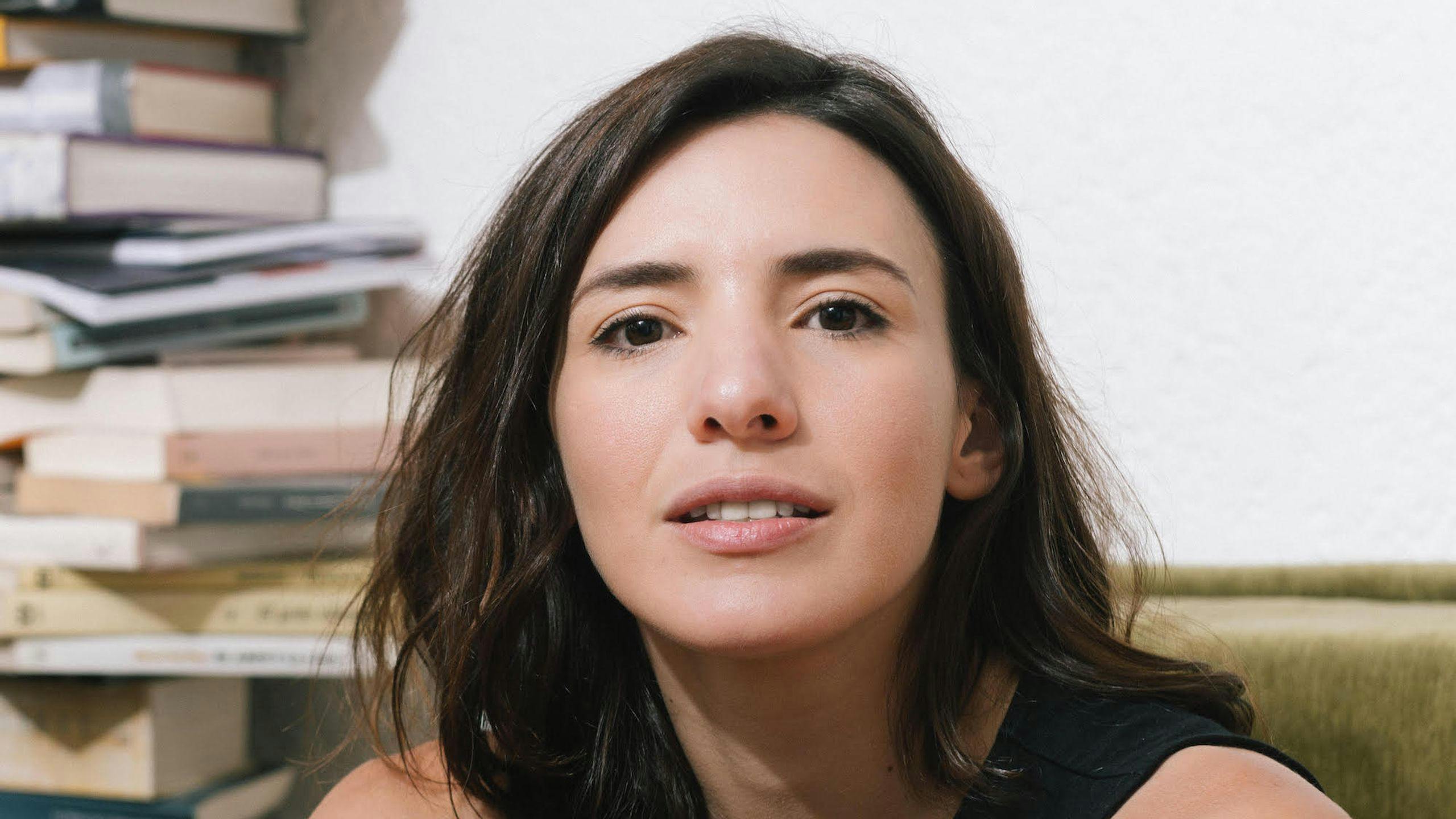 Retrato de Lila Avilés, directora de 'Tótem'