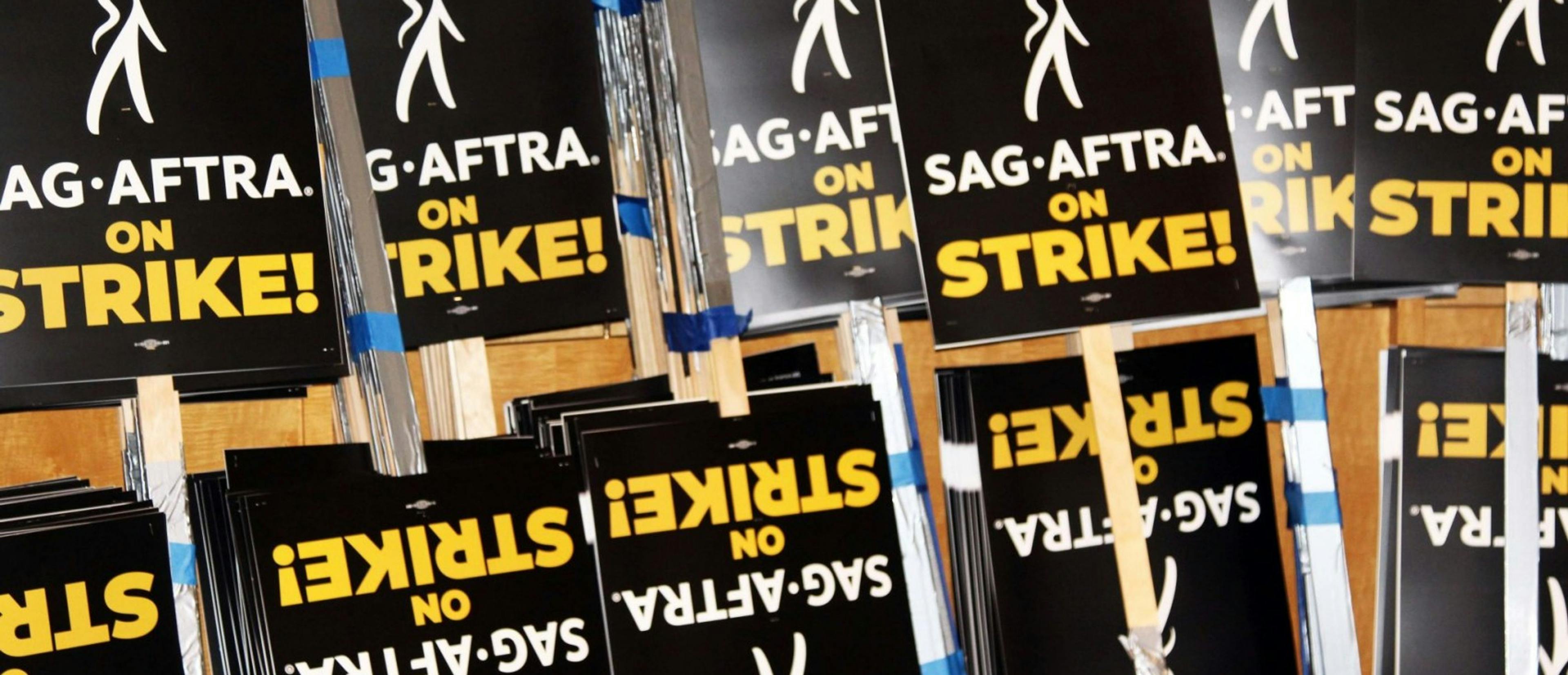 Carteles de la huelga de actores del SAG-AFTRA, finalizada el pasado jueves tras casi 120 días de parón