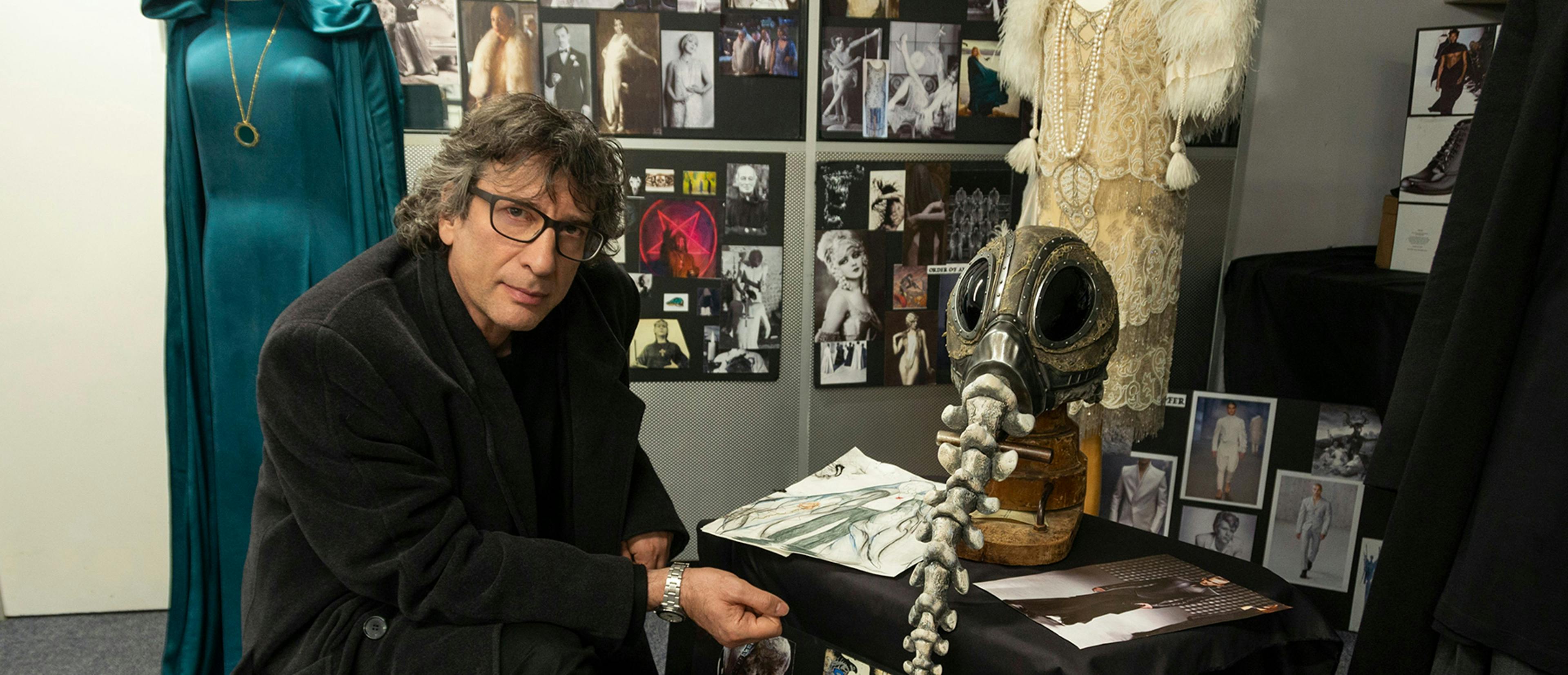 Neil Gaiman está implicado en las adaptaciones de sus obras, como 'Buenos presagios'y 'The Sandman'