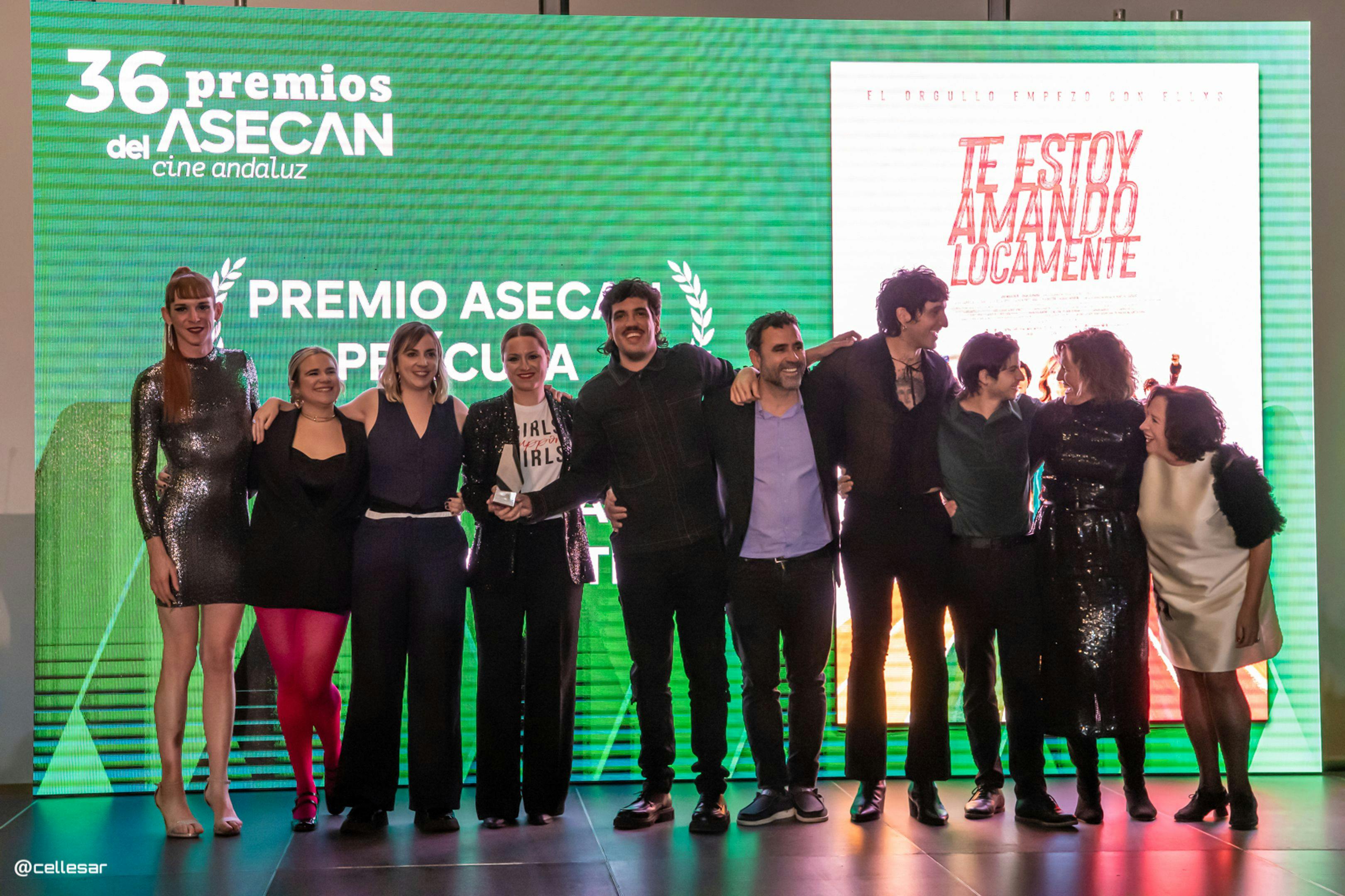 El equipo de 'Te estoy amando locamente' en la 36 edición de los Premios ASECAN