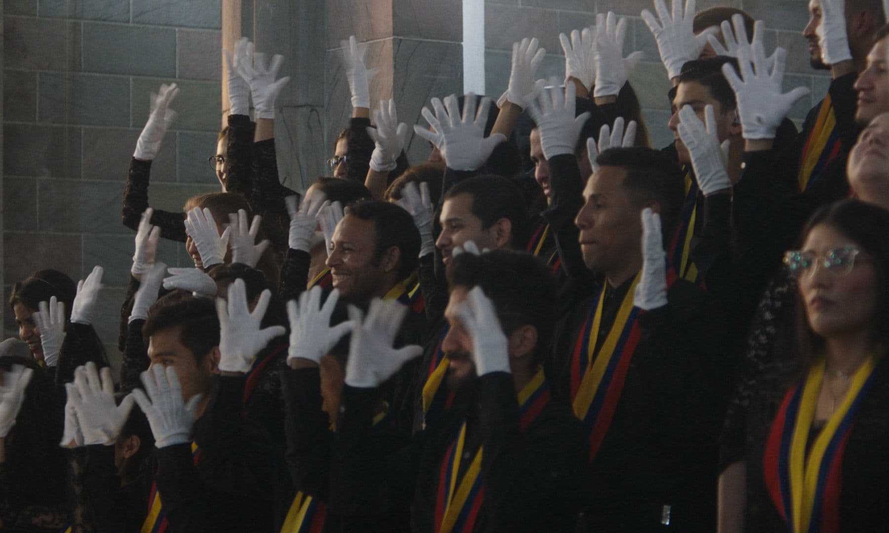 Fotograma del documental ‘El canto de las manos’, dirigido por María Valverde