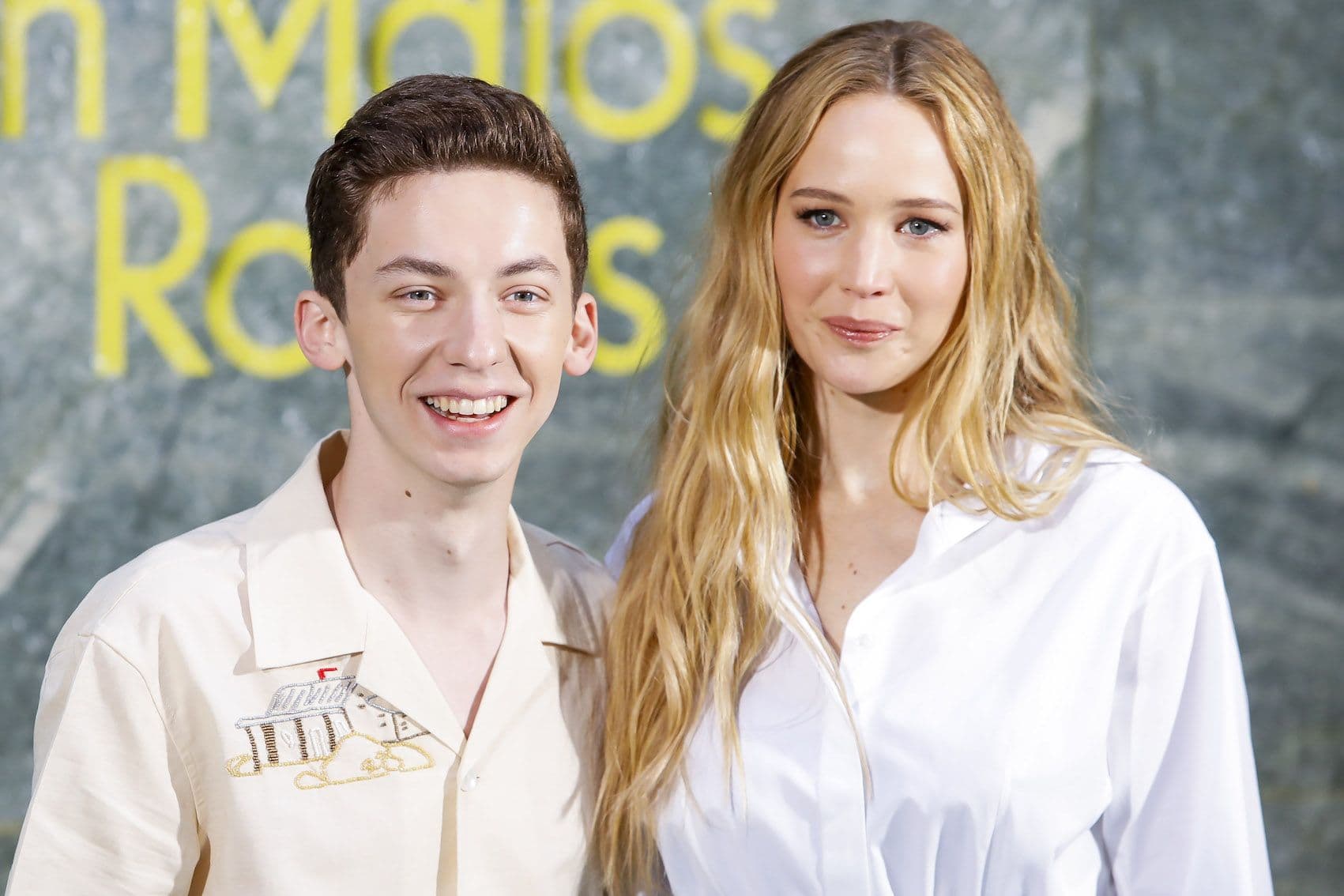 Jennifer Lawrence y Andrew Barth Feldman han visitado España para promocionar 'Sin malos rollos'