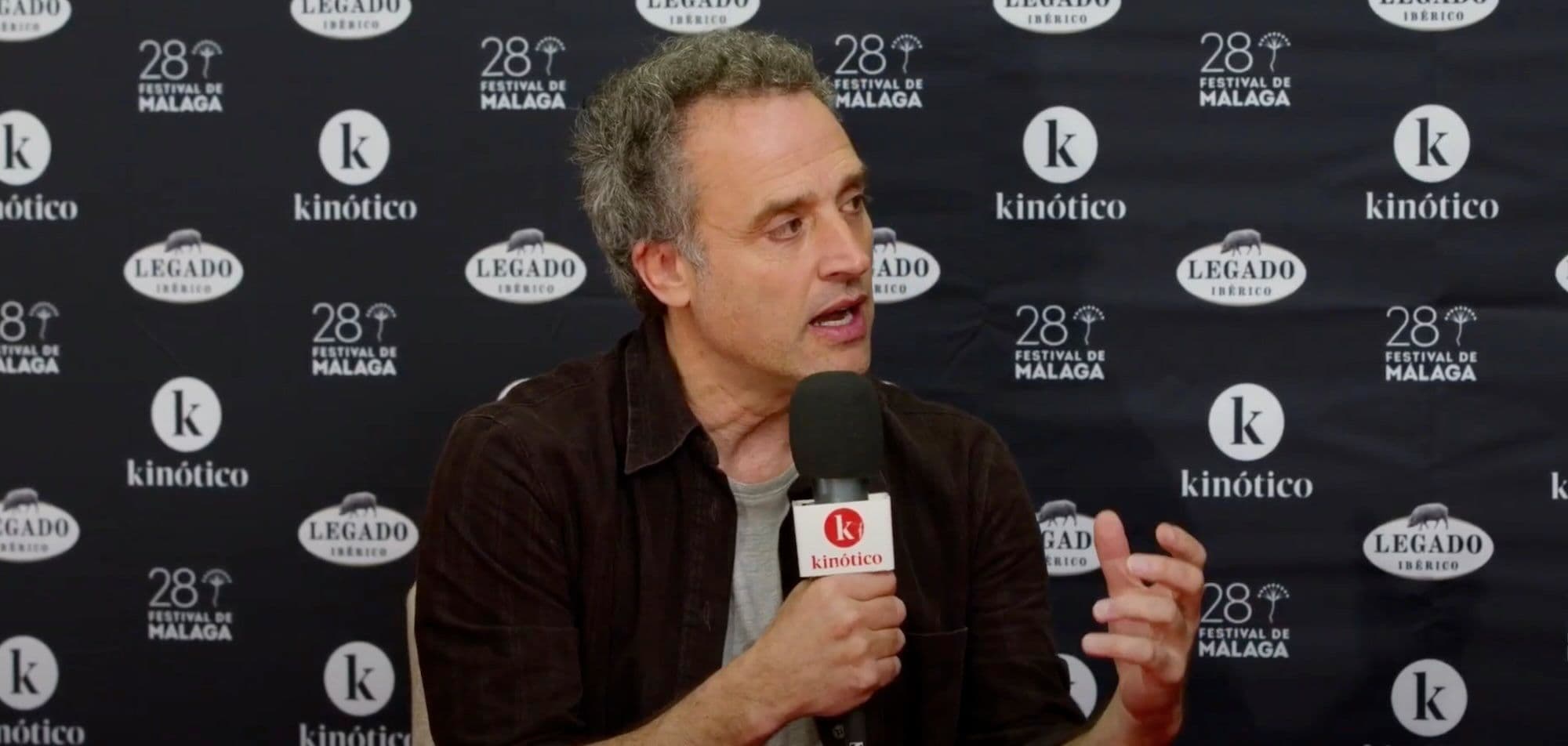 Daniel Guzmán, durante su visita al set de Kinótico en el Festival de Málaga para hablar de 'La deuda'