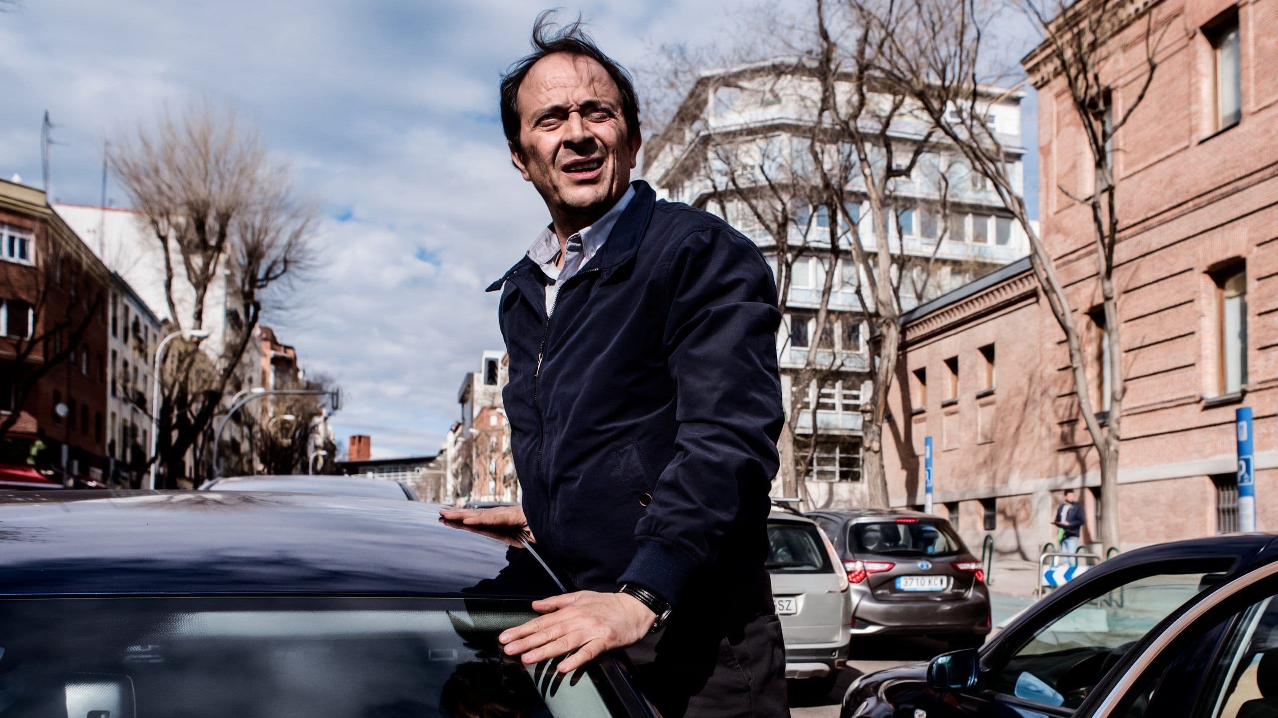 El actor Luis Callejo, en un fotograma promocional de la serie 'Apagón'