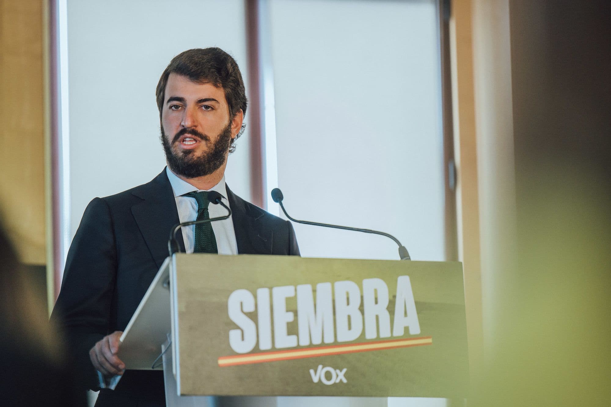 El vicepresidente de la Junta de Castilla y León, Juan García-Gallardo,en una rueda de prensa en 2022