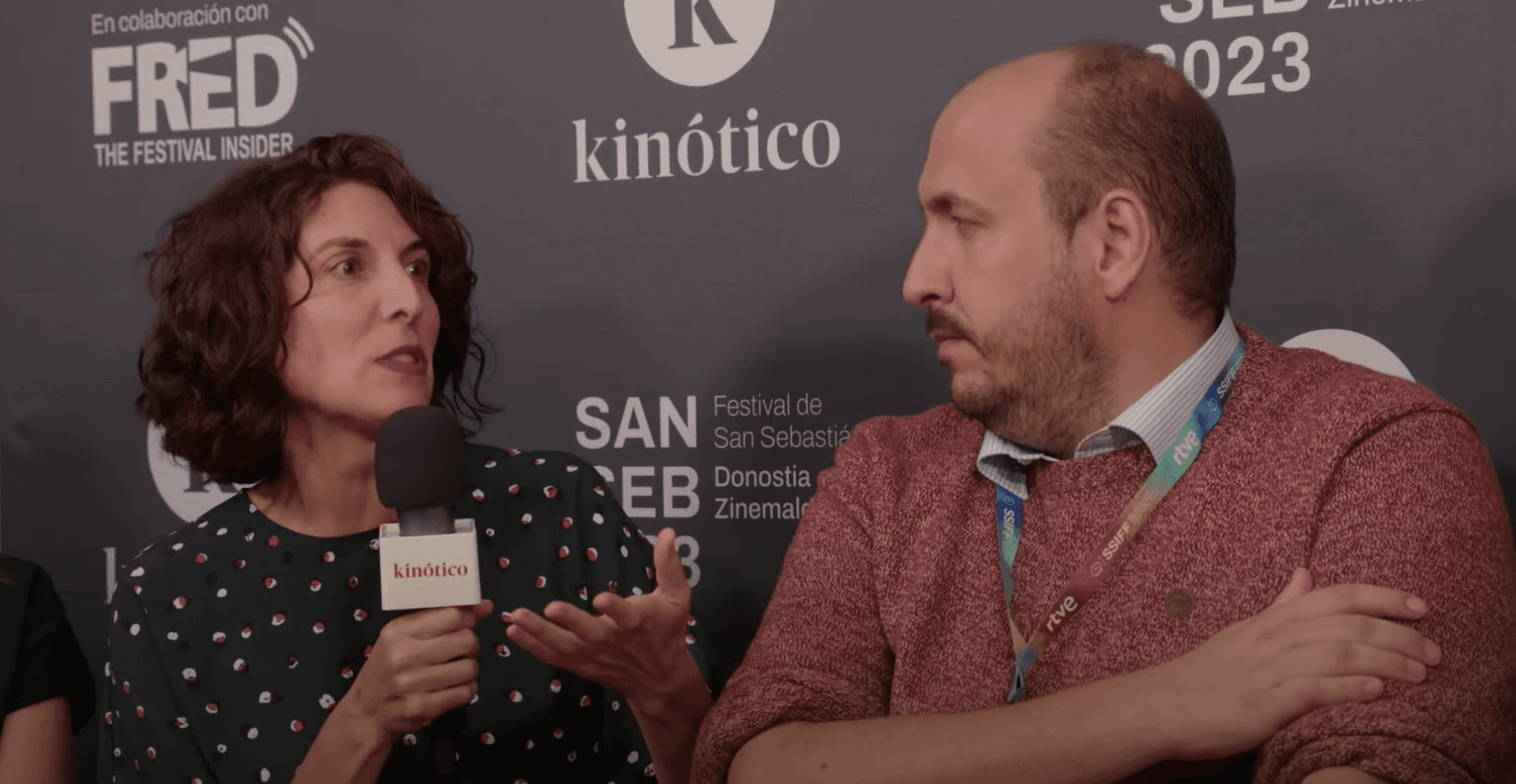 Begoña Donat y Dani Mantilla, durante la grabación de un podcast en San Sebastián